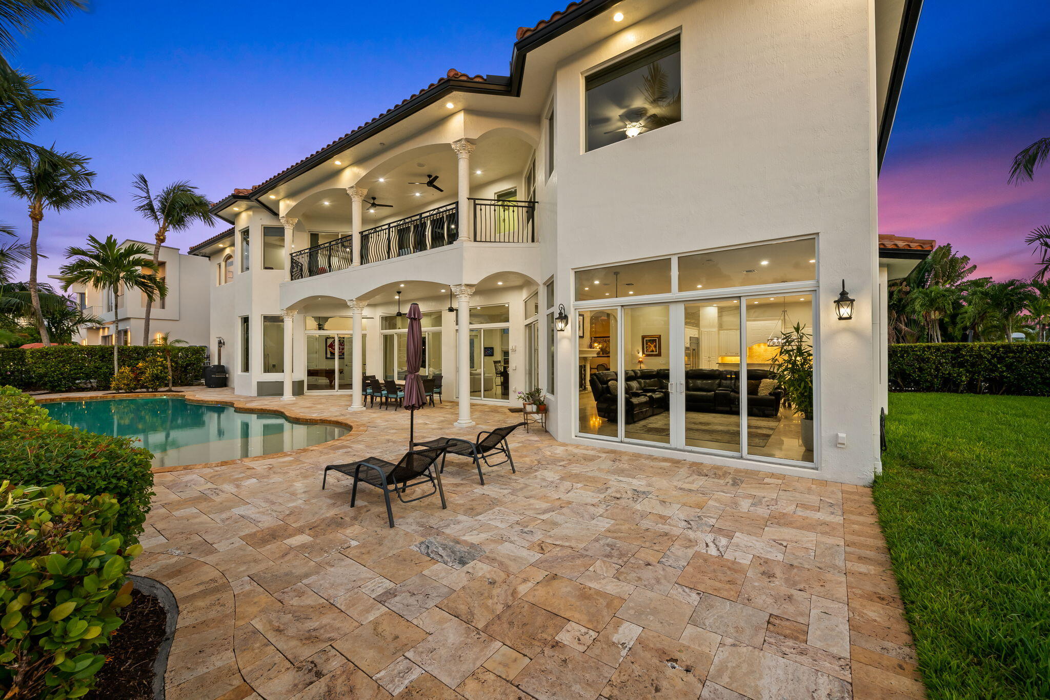 COUNTRY CLUB ISLES - Residential