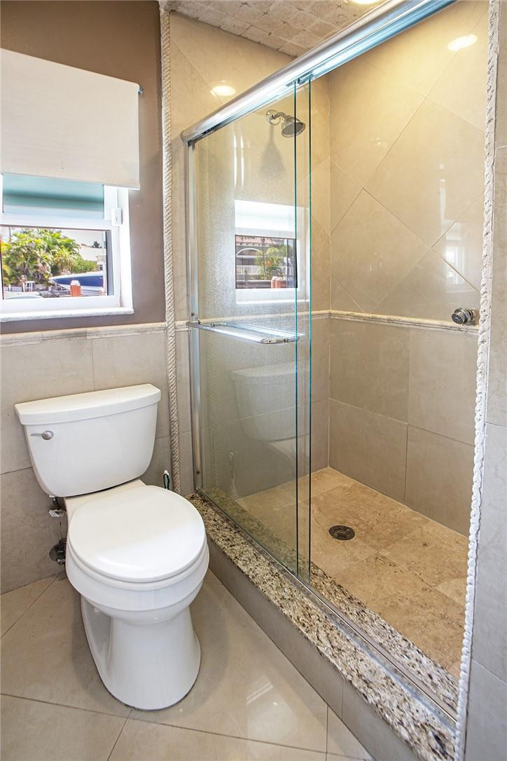SNUG HARBOR SEC THREE - Residential Lease