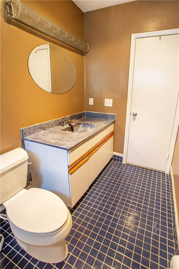 SNUG HARBOR SEC THREE - Residential Lease