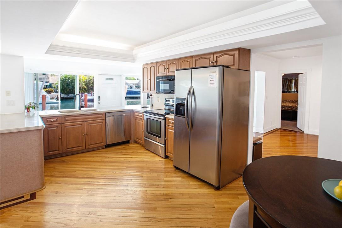 SNUG HARBOR SEC THREE - Residential Lease