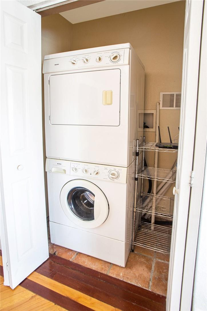 SNUG HARBOR SEC THREE - Residential Lease