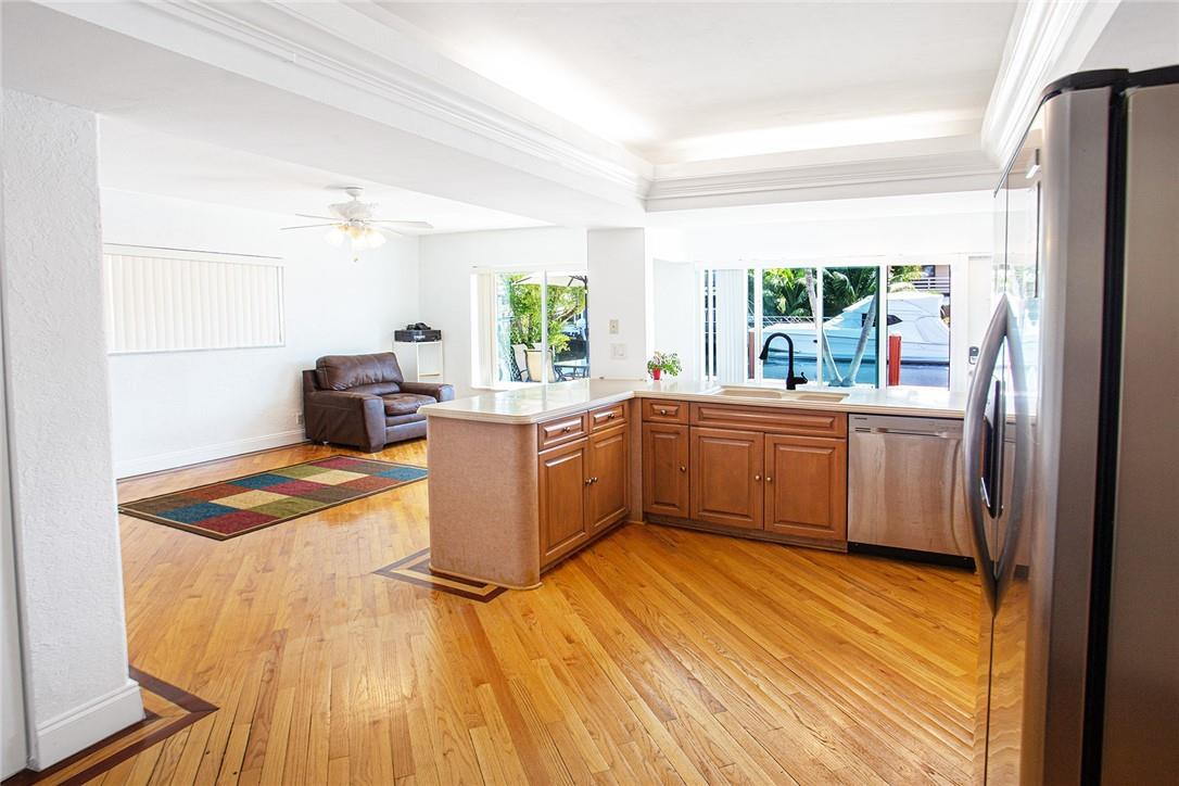 SNUG HARBOR SEC THREE - Residential Lease