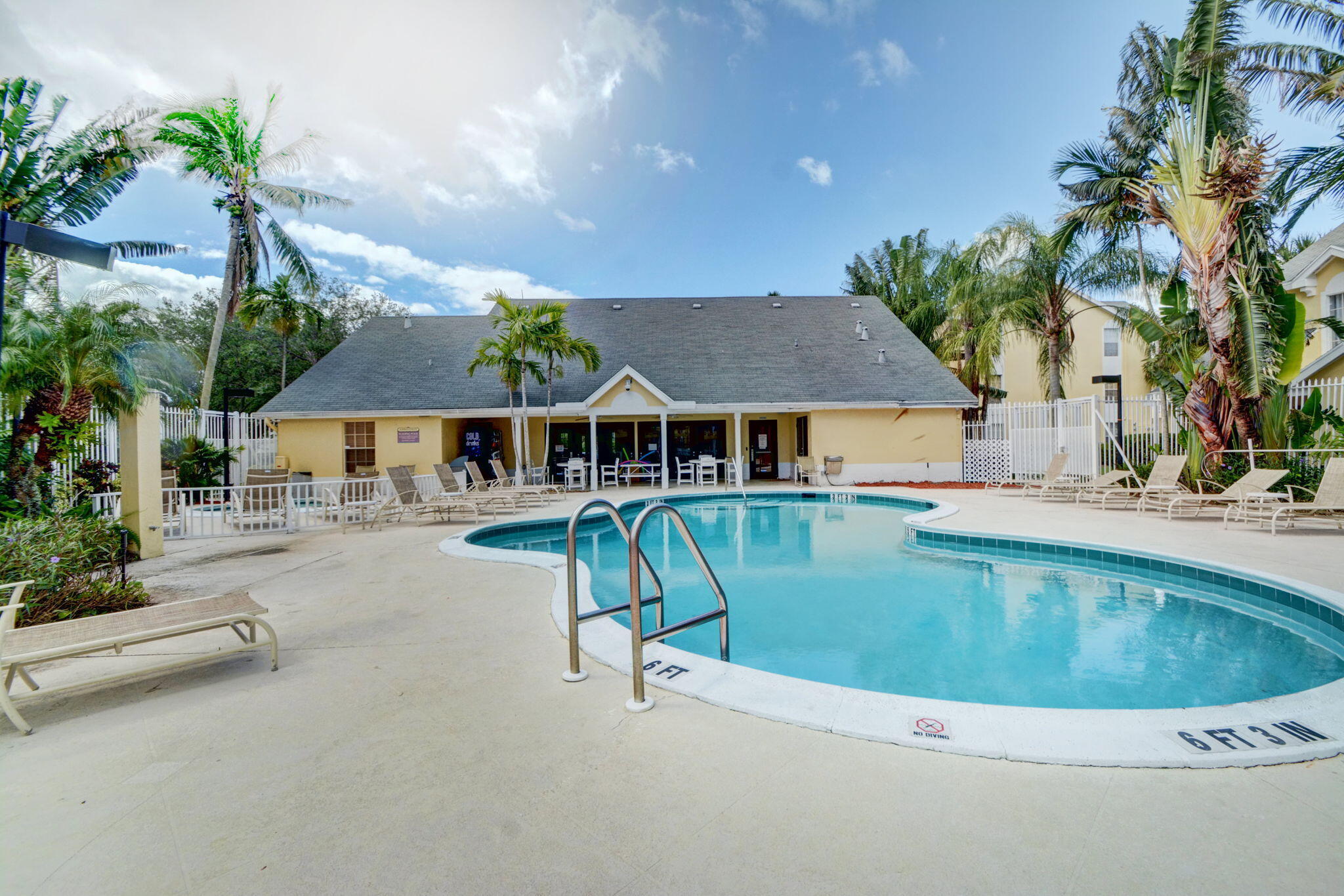 ADDISON POINTE AT BOCA RATON CONDO - Residential