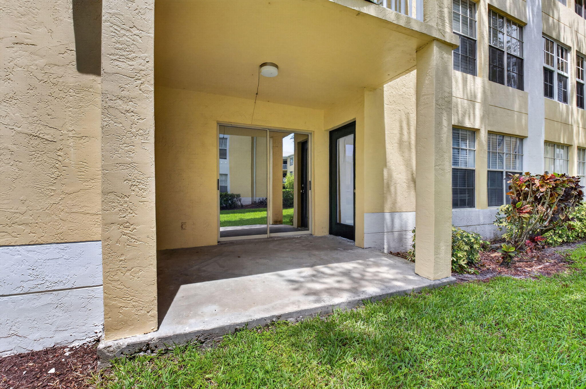 ADDISON POINTE AT BOCA RATON CONDO - Residential