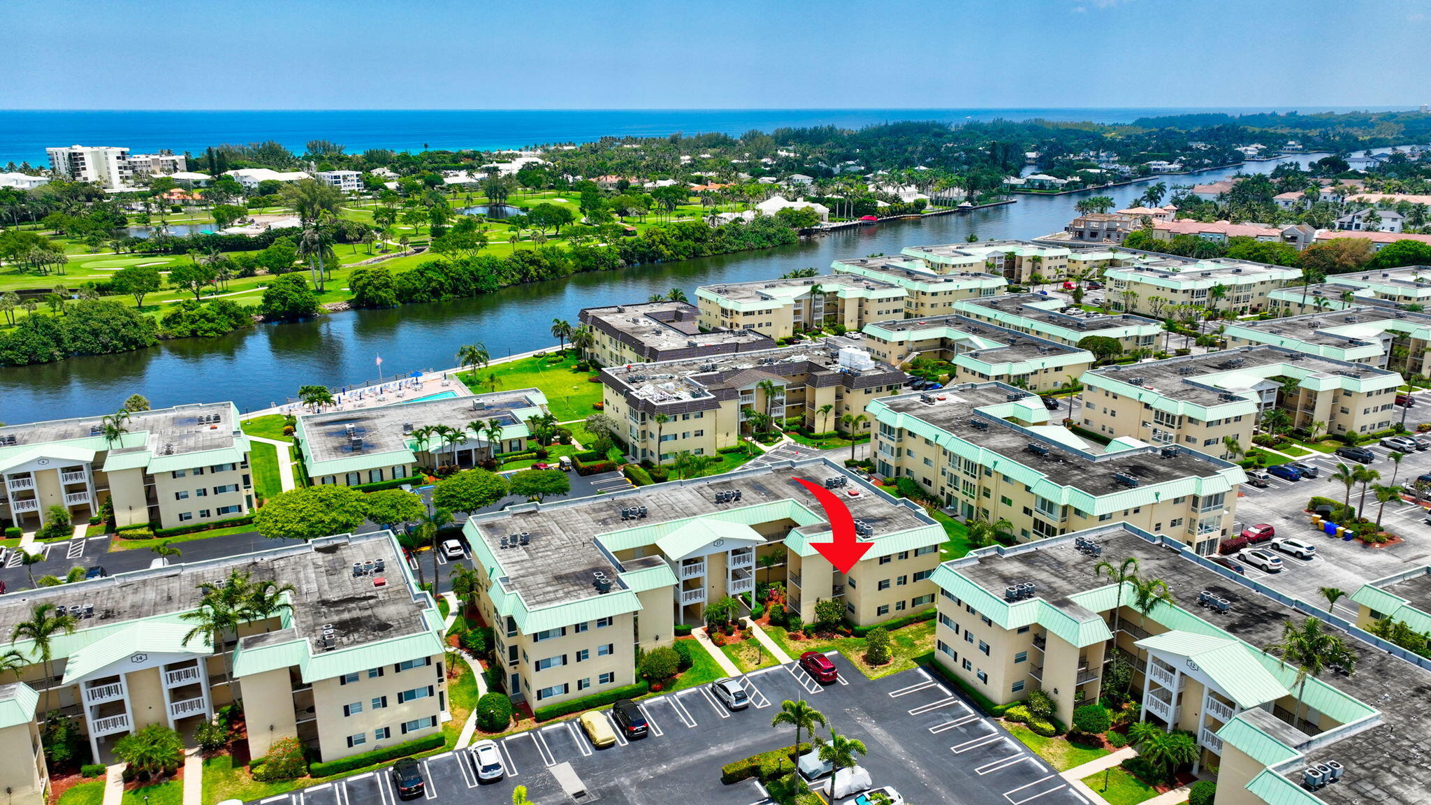 COLONIAL CLUB CONDO SEC 2 - Residential