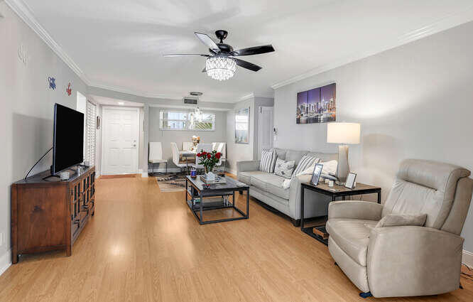 COLONIAL CLUB CONDO SEC 2 - Residential