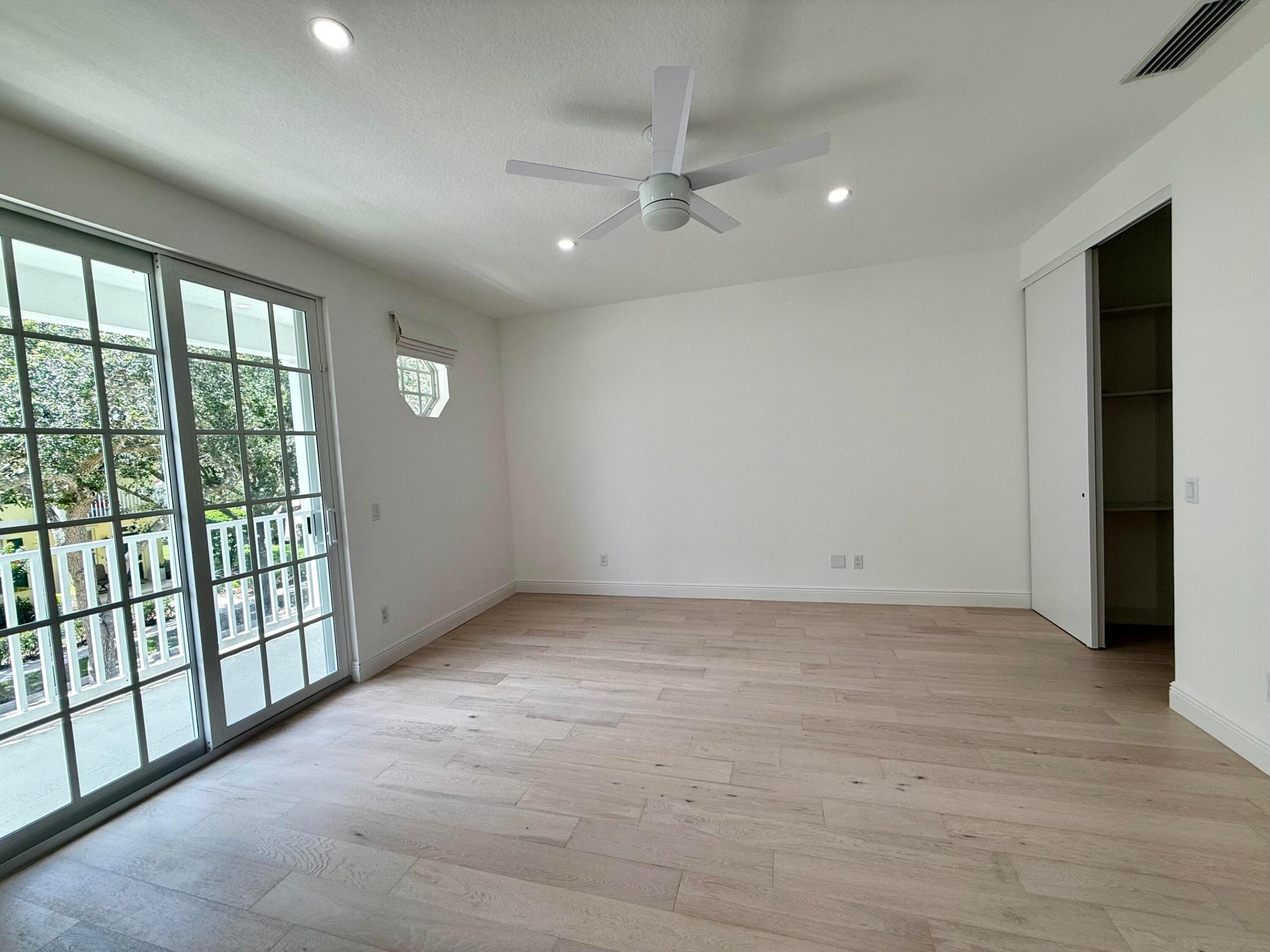 CAMBRIDGE AT ABACOA - Residential