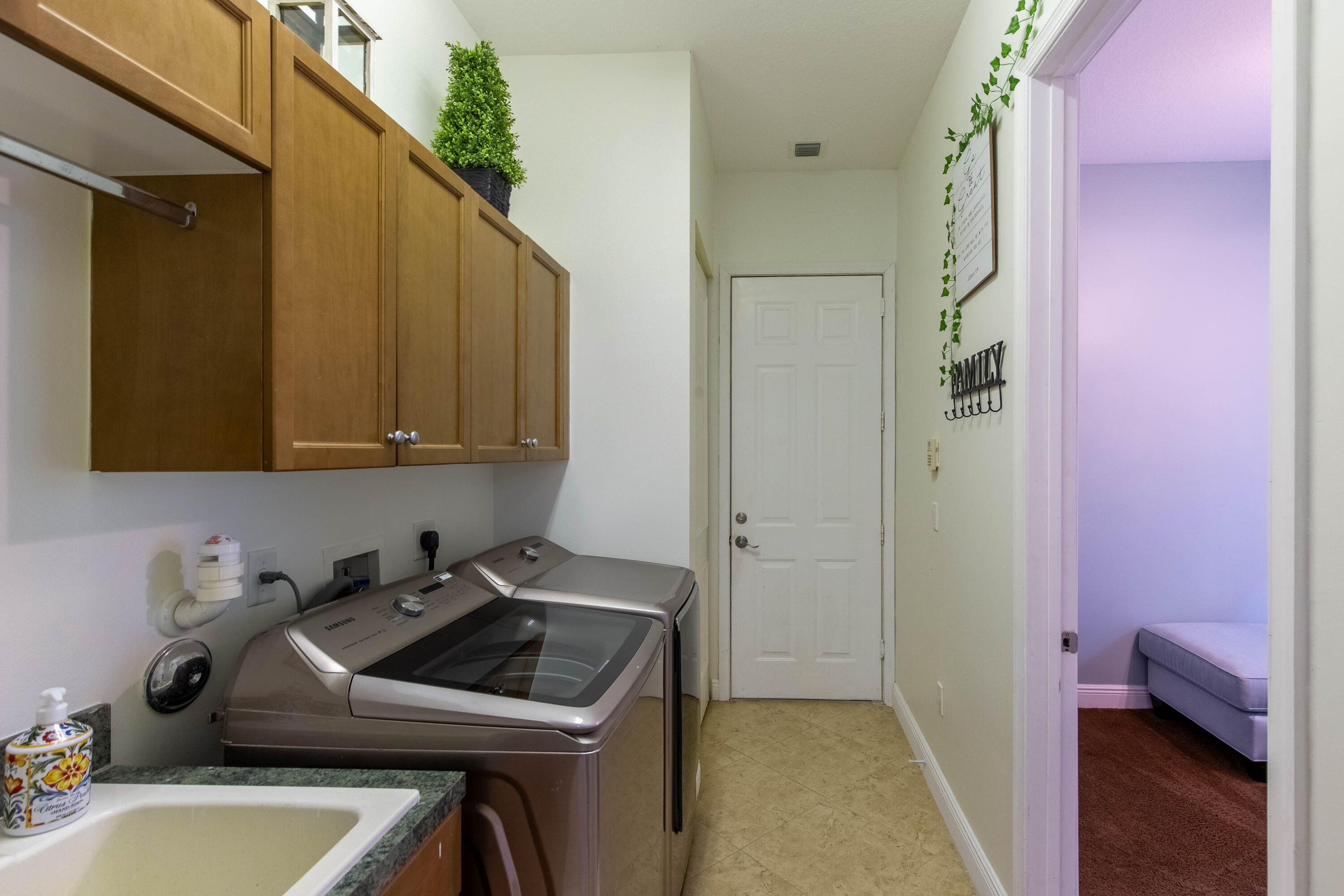 OLYMPIA 2 - Residential