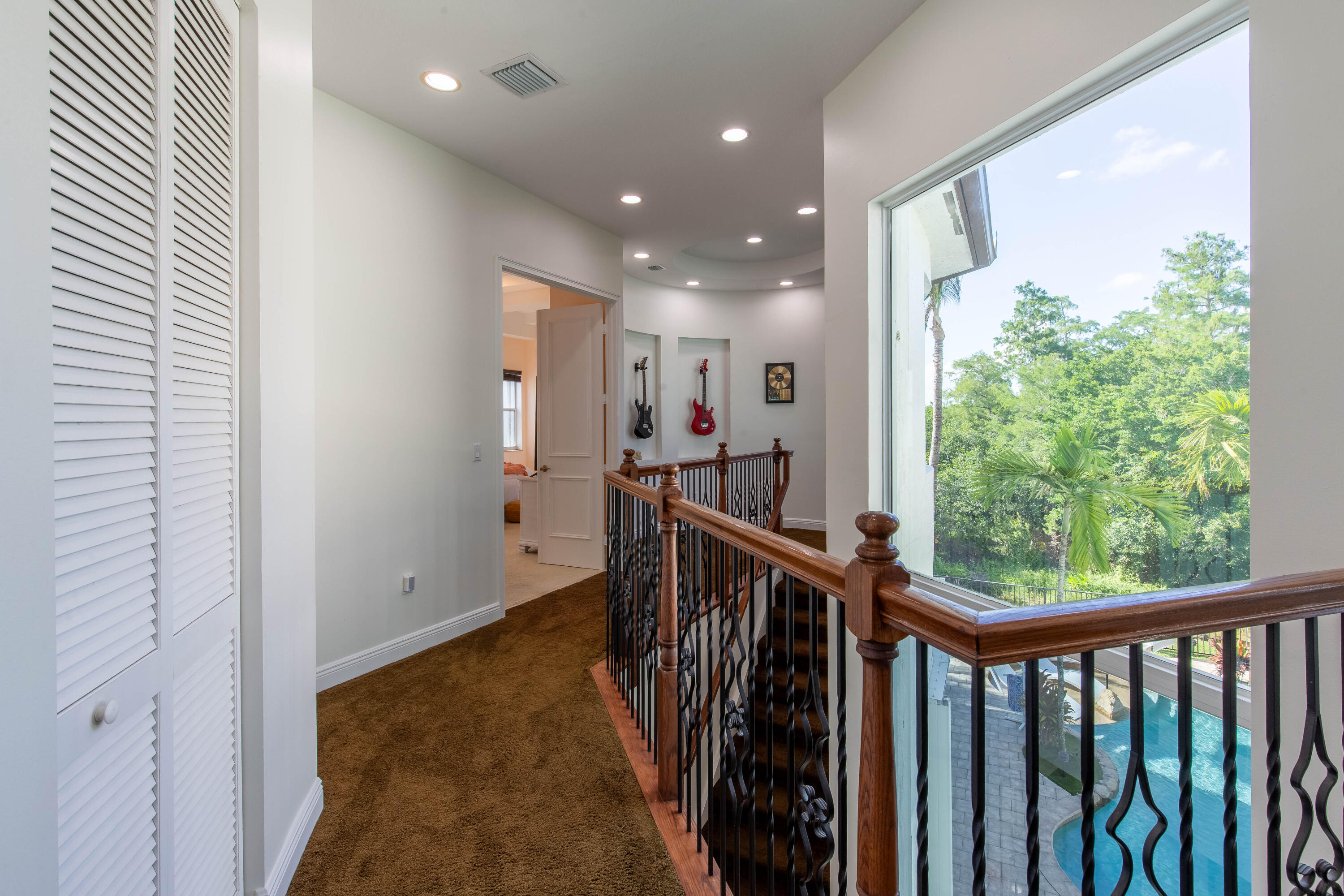 OLYMPIA 2 - Residential