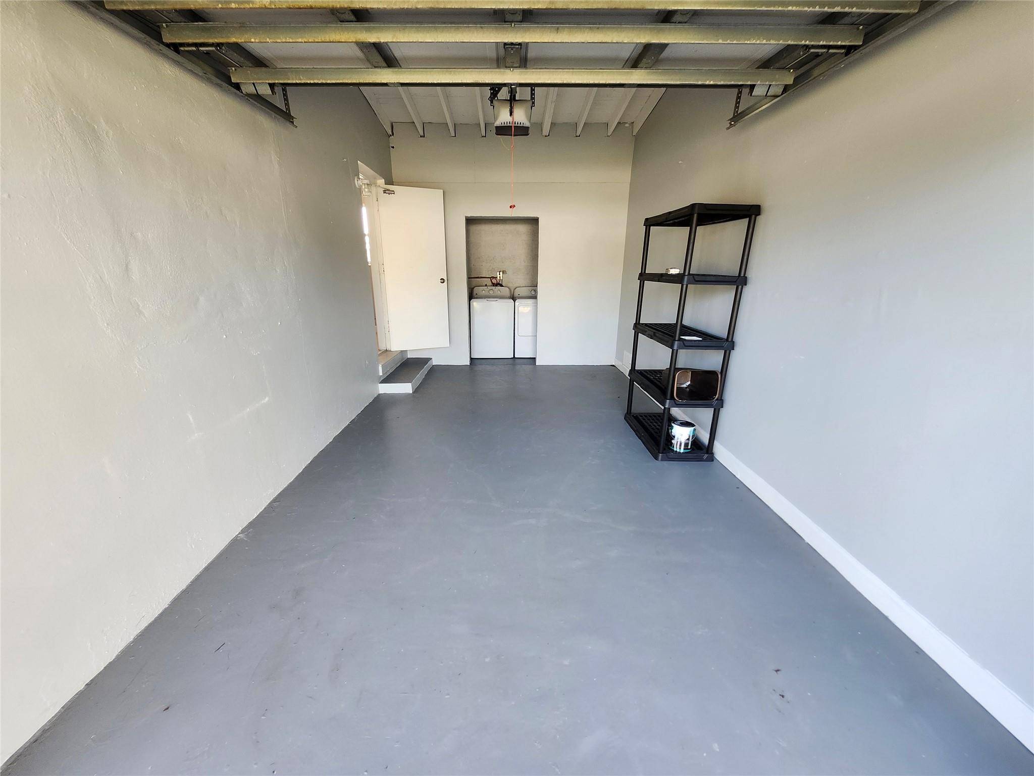 LAUDERDALE MANORS ADD-REV PLAT - Residential