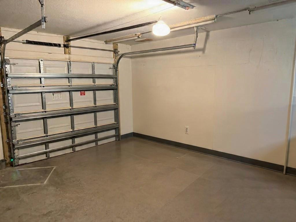 CORAL SPRINGS UNIVERSITY DRIVE - Residential