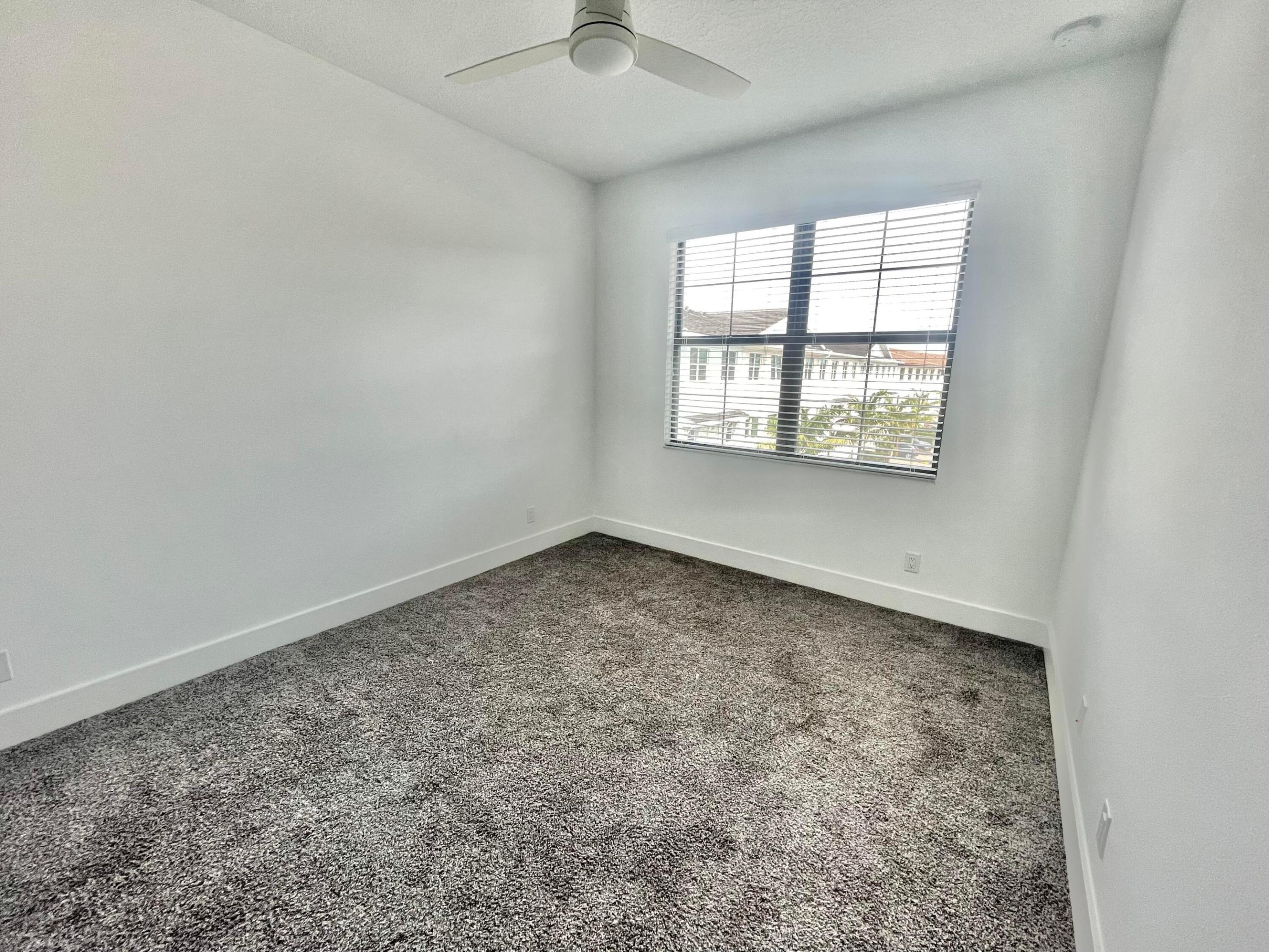 ALTON - Residential Lease