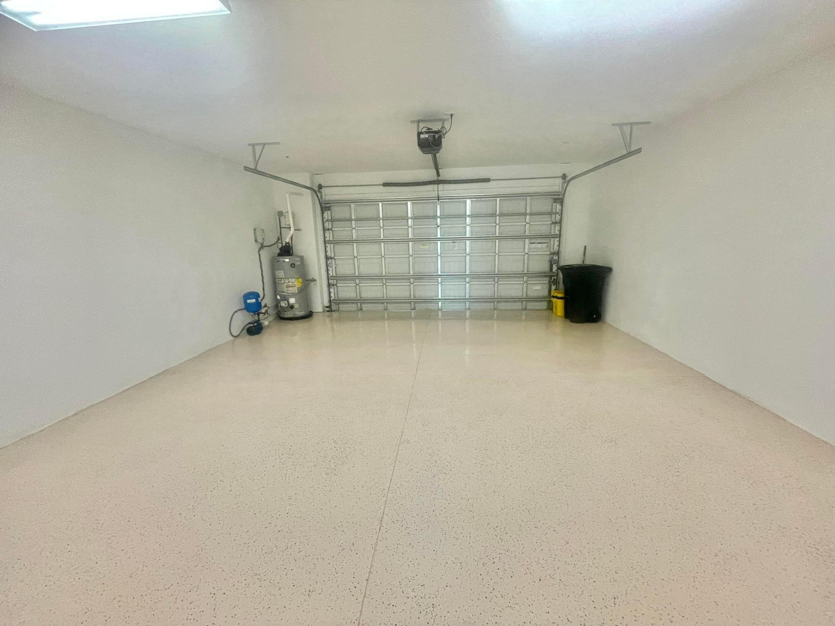 ALTON - Residential Lease