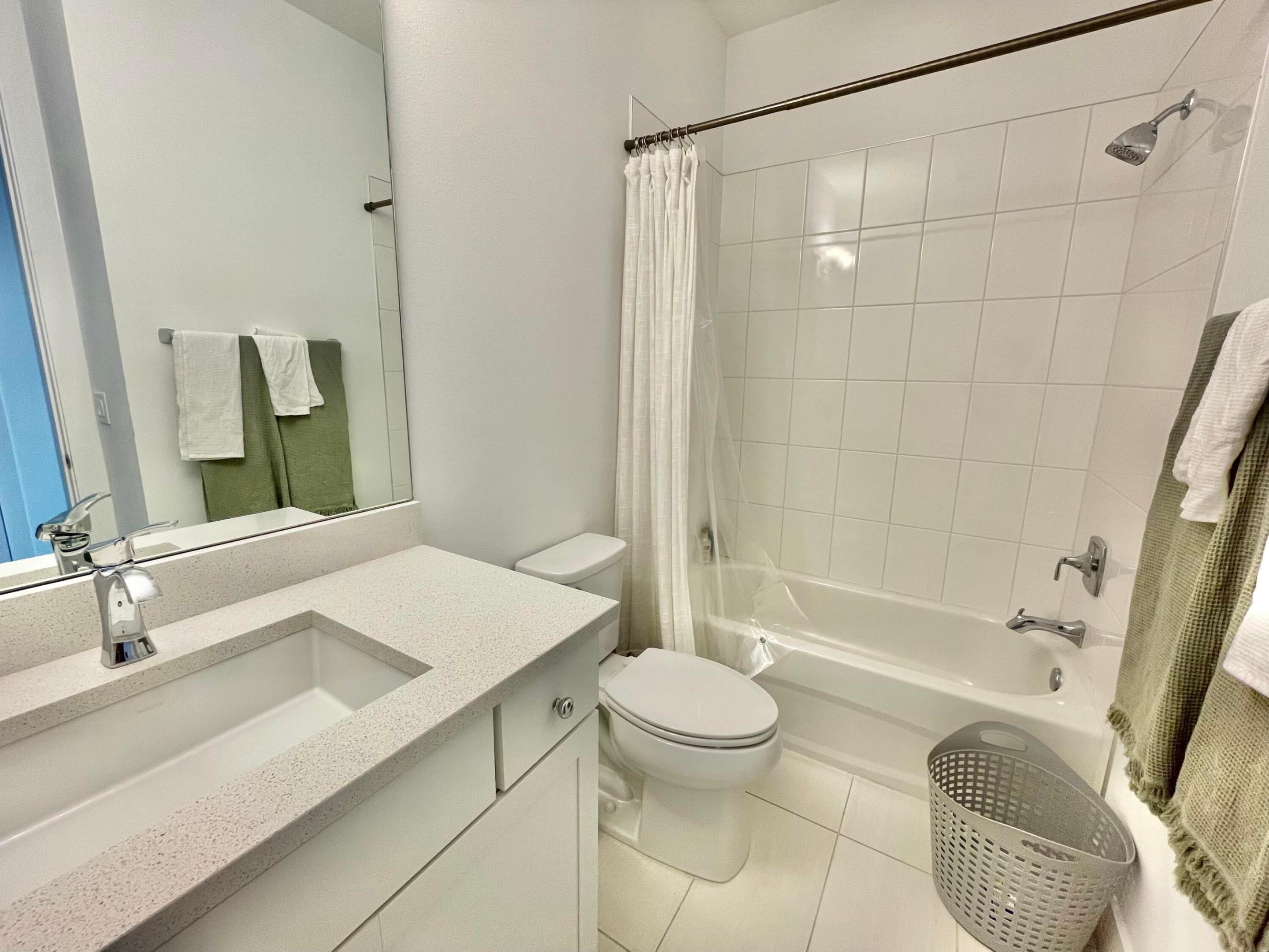 ALTON - Residential Lease