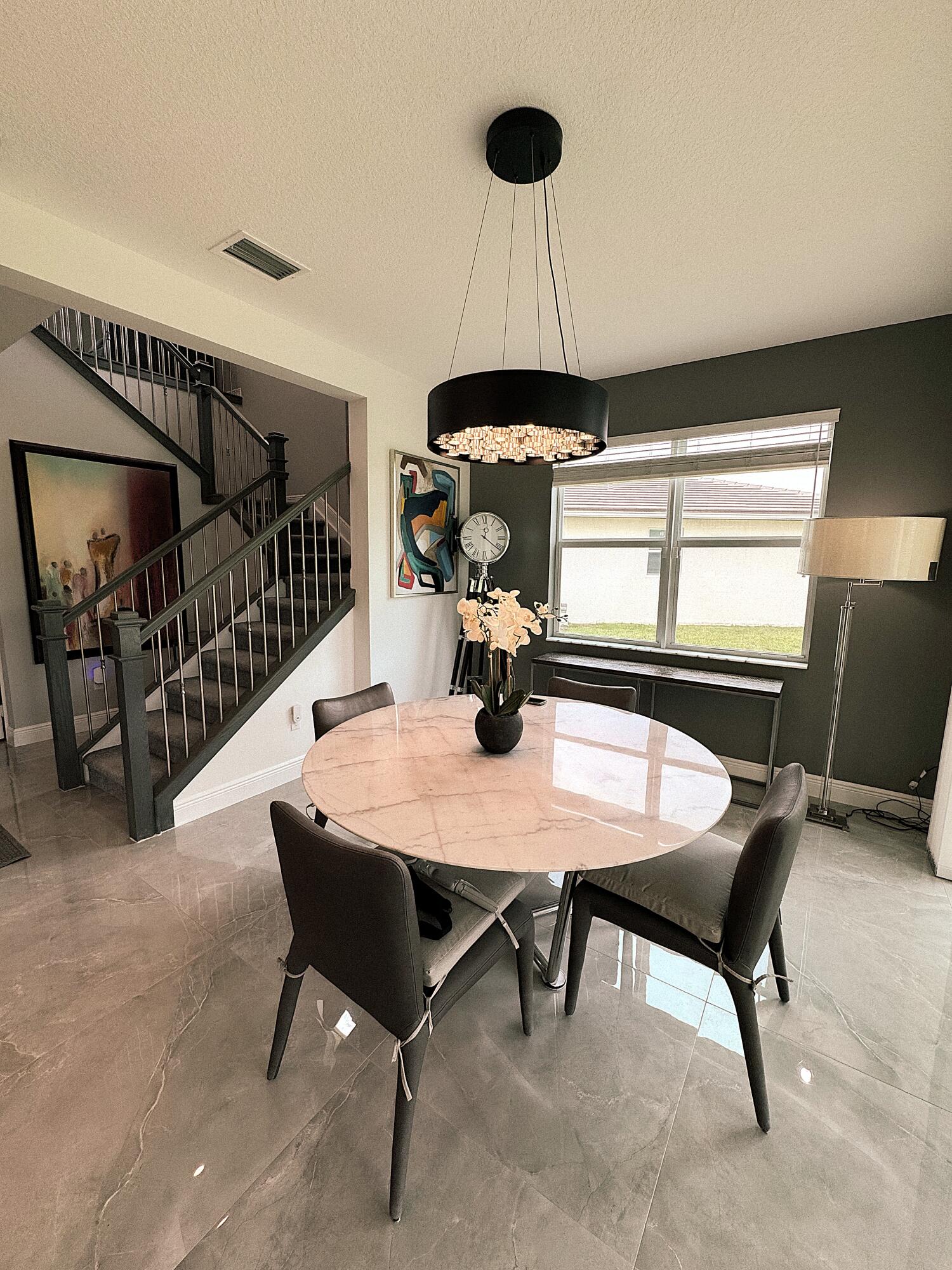 CRYSTAL LAKE 1ST SEC - Residential