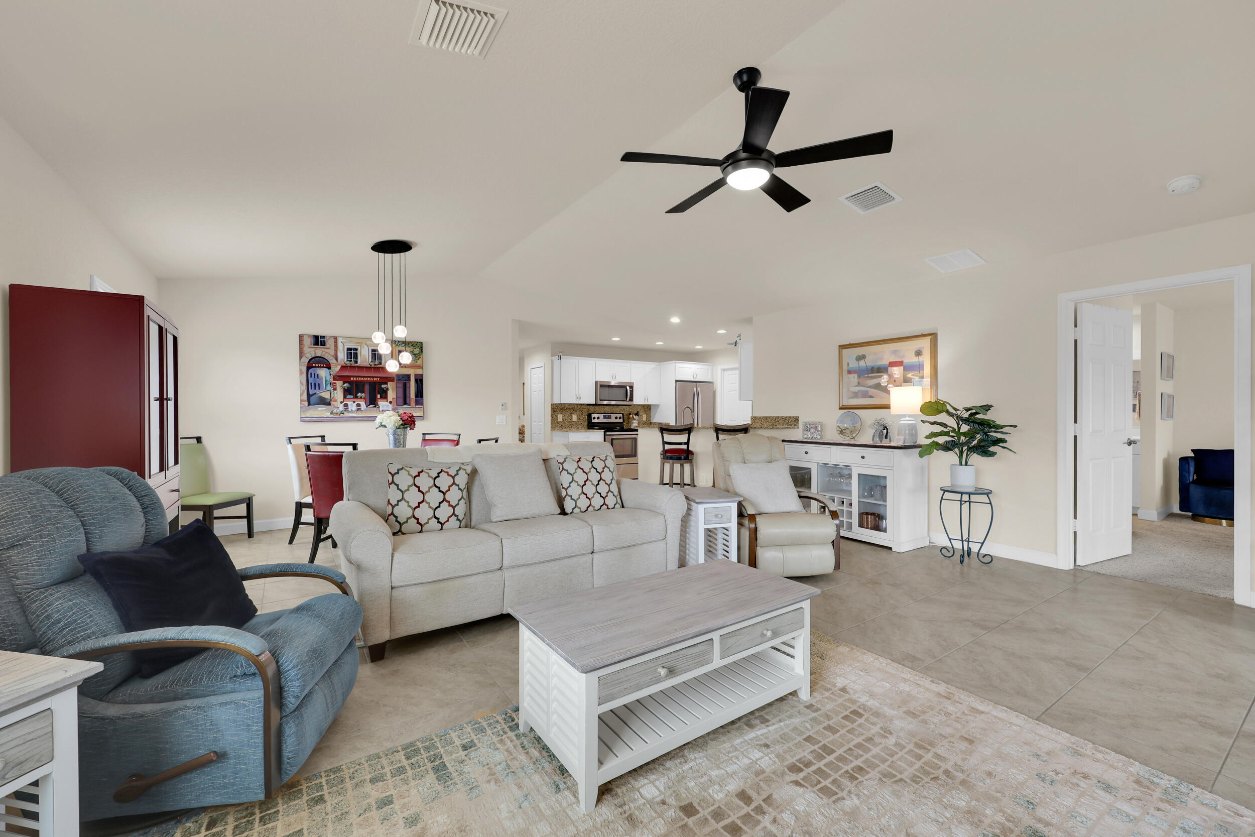 SPANISH LAKES ONE - Residential