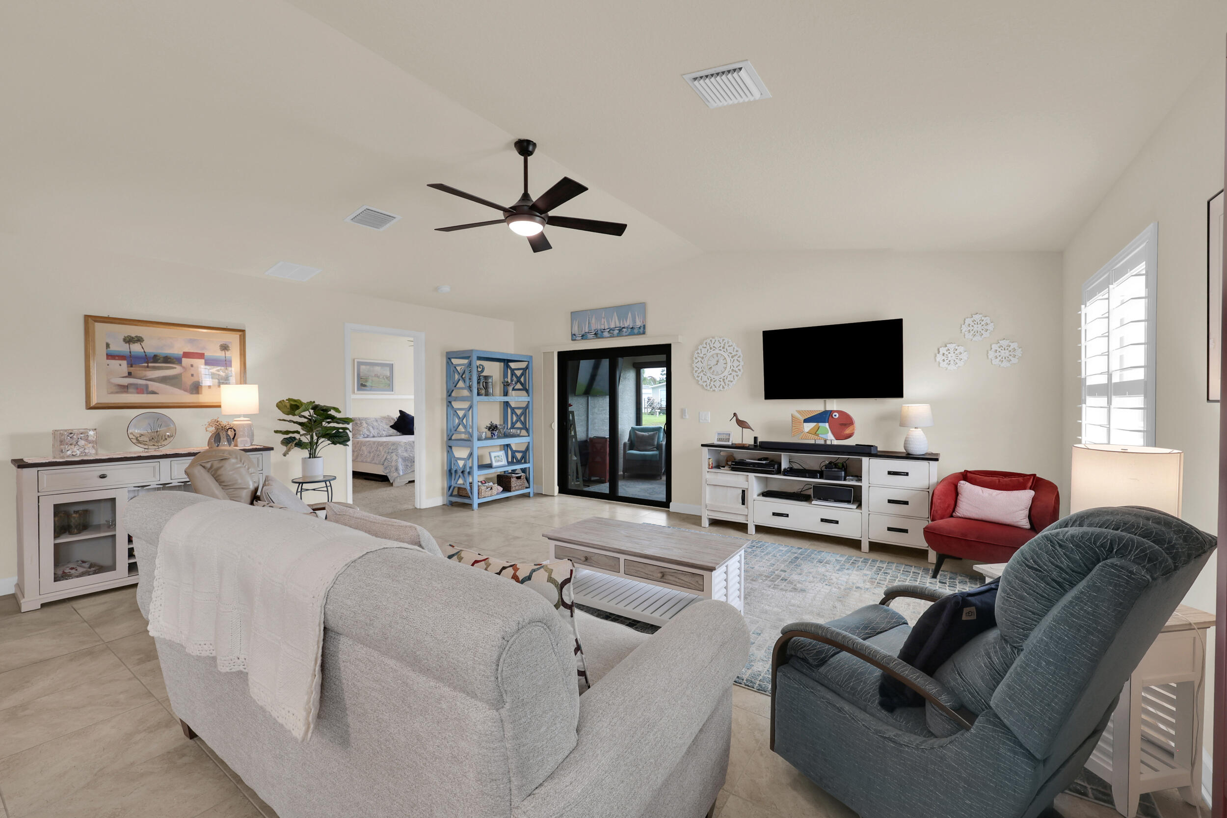 SPANISH LAKES ONE - Residential