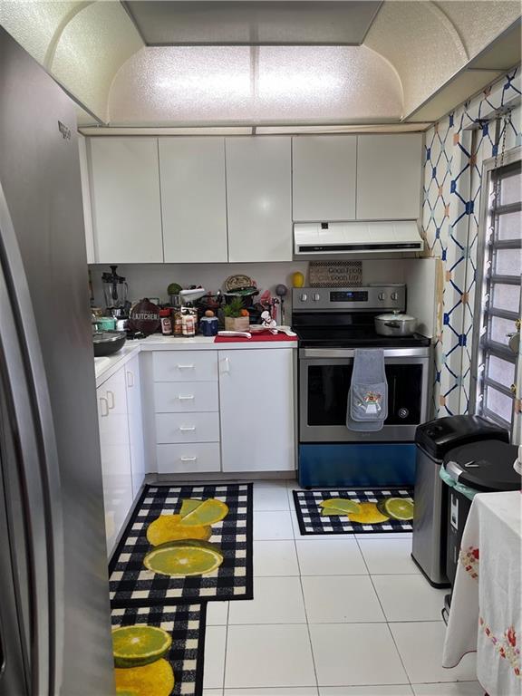 Topaz South Condominium - Residential