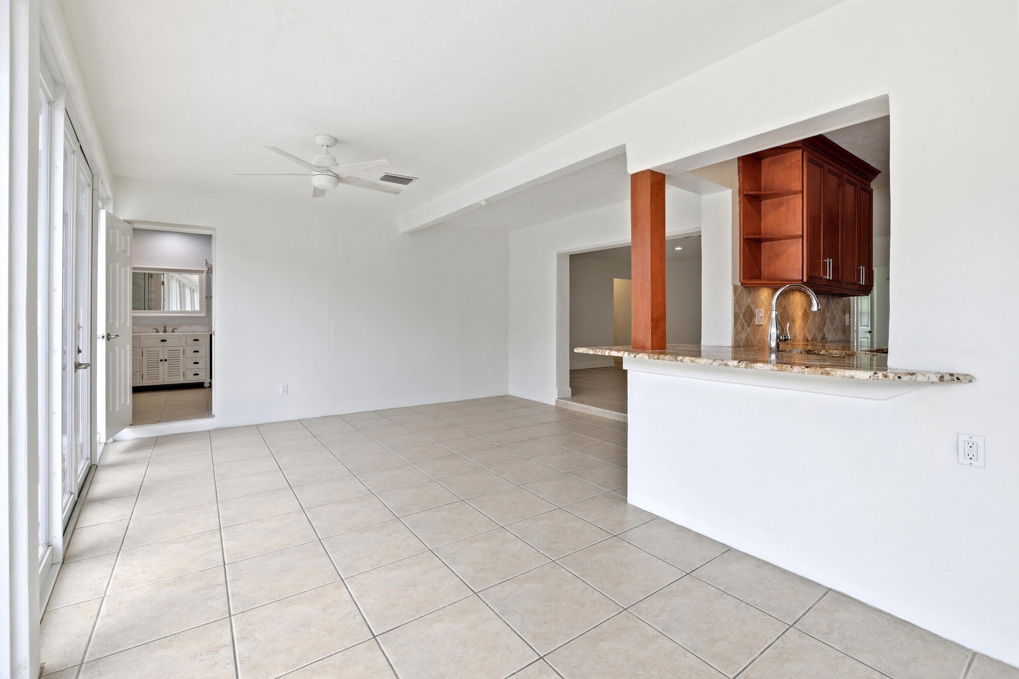 FOREST HILLS - Residential