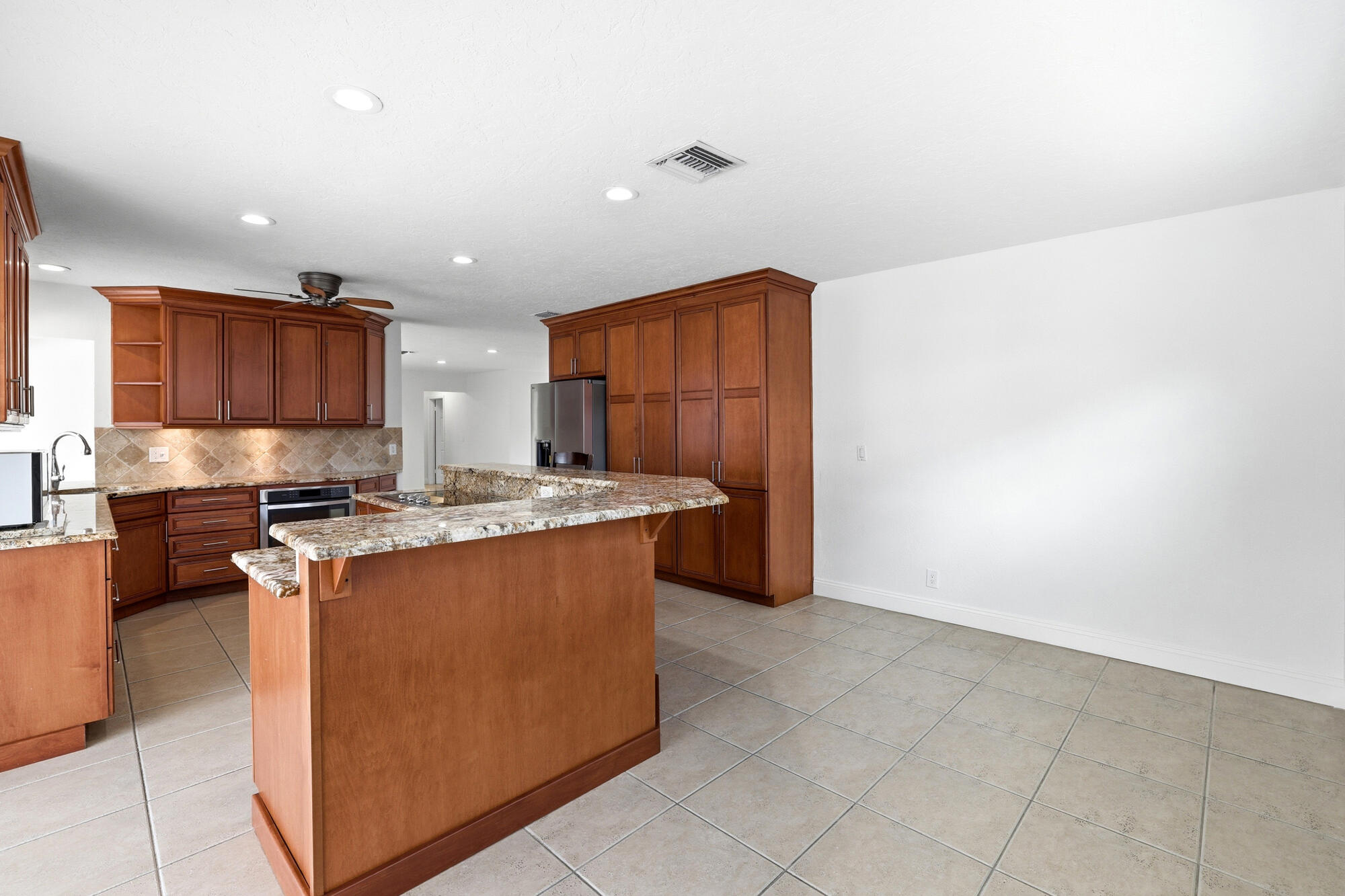 FOREST HILLS - Residential