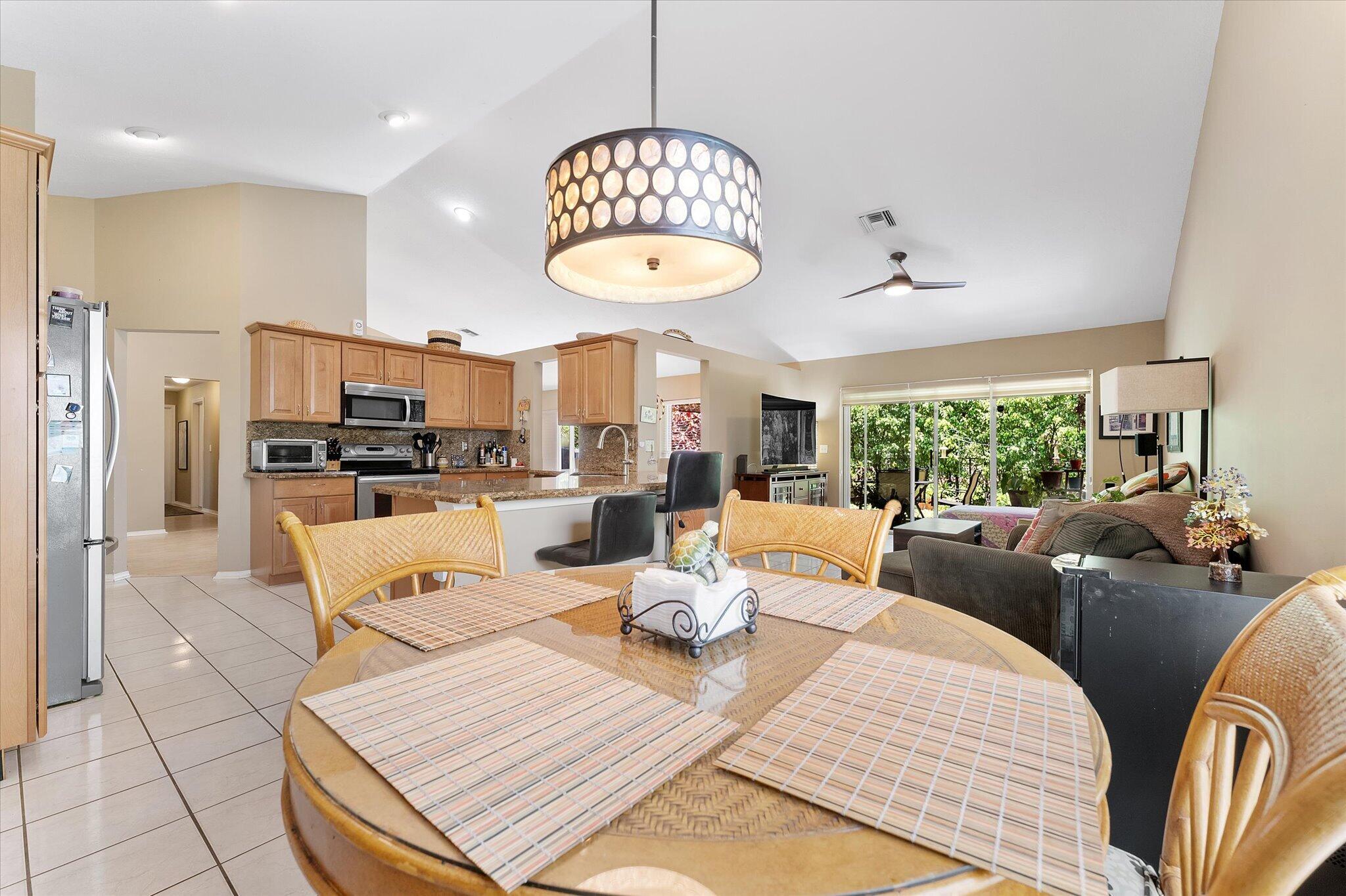 SABAL LAKES PH 1 - Residential
