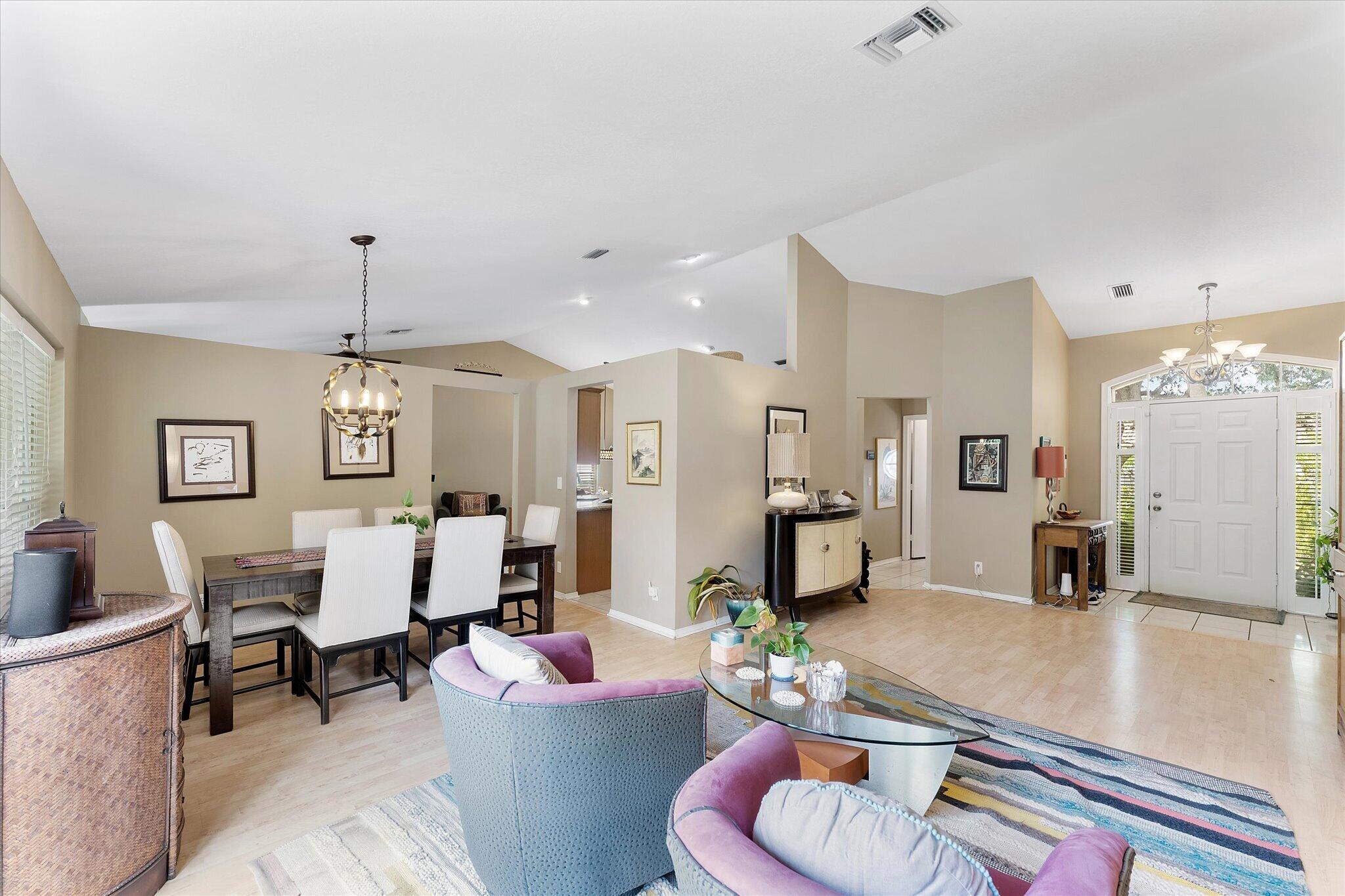SABAL LAKES PH 1 - Residential
