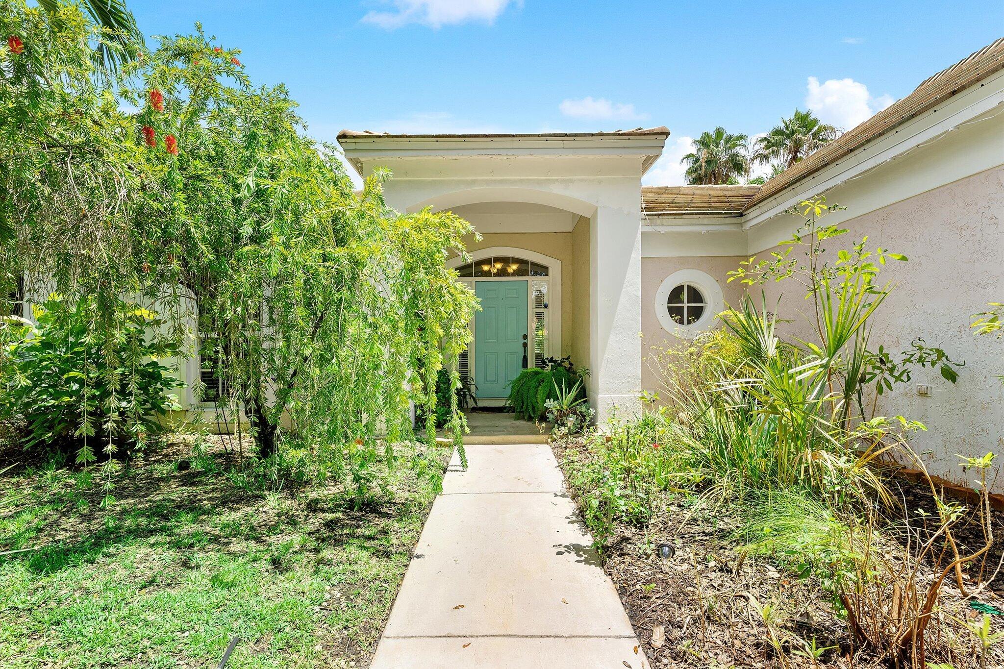 SABAL LAKES PH 1 - Residential