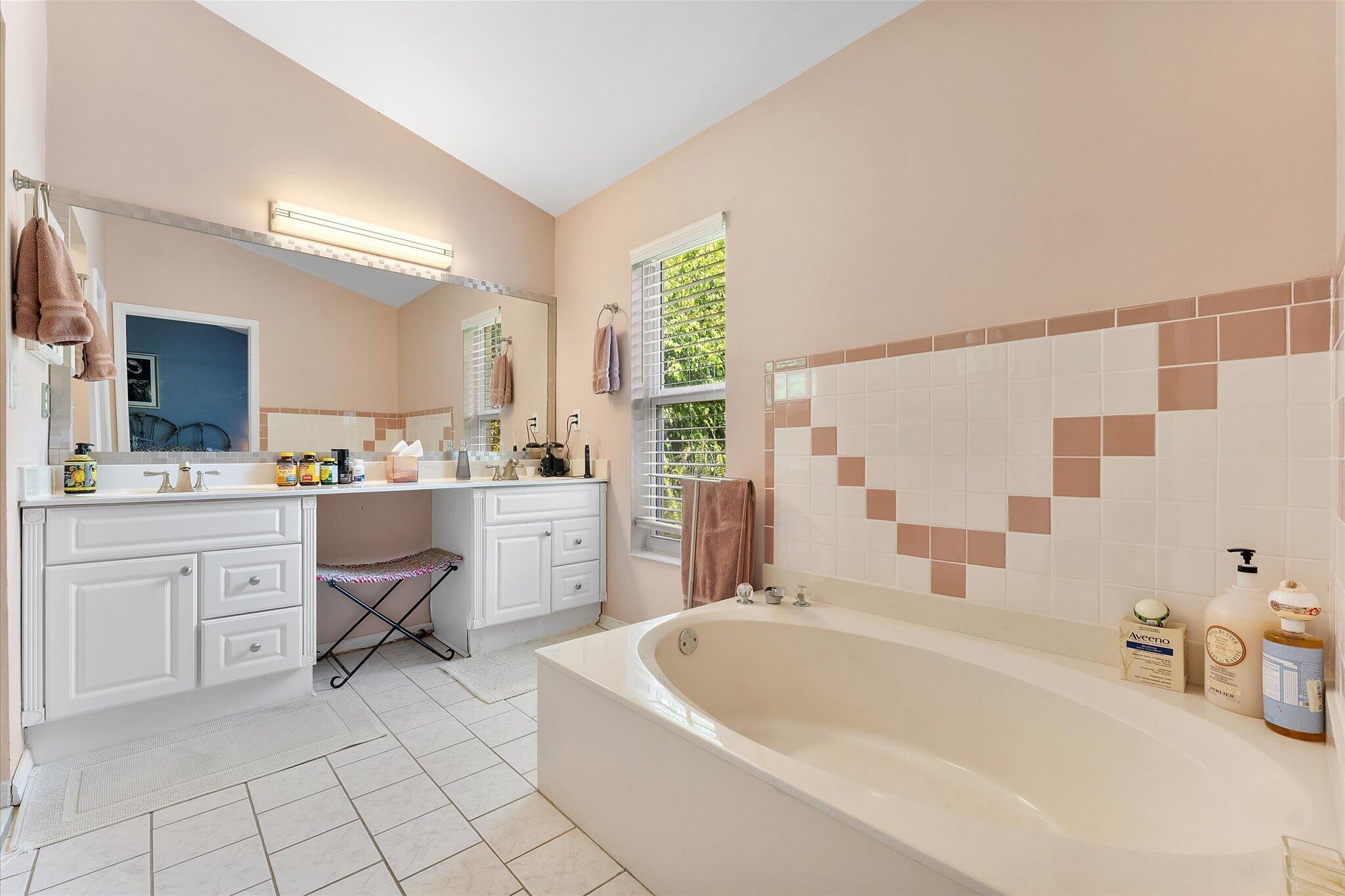 SABAL LAKES PH 1 - Residential