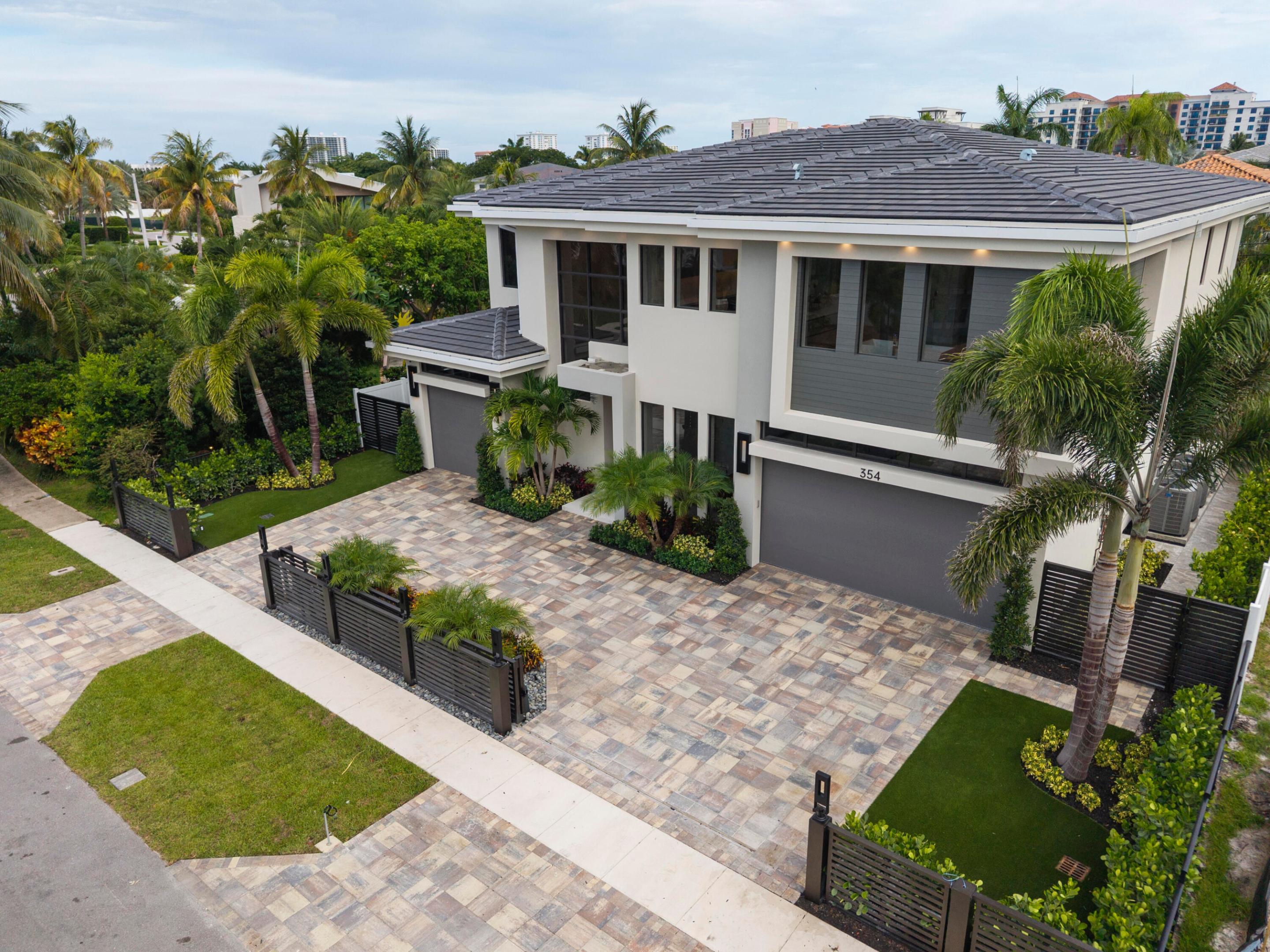 BOCA VILLAS - Residential