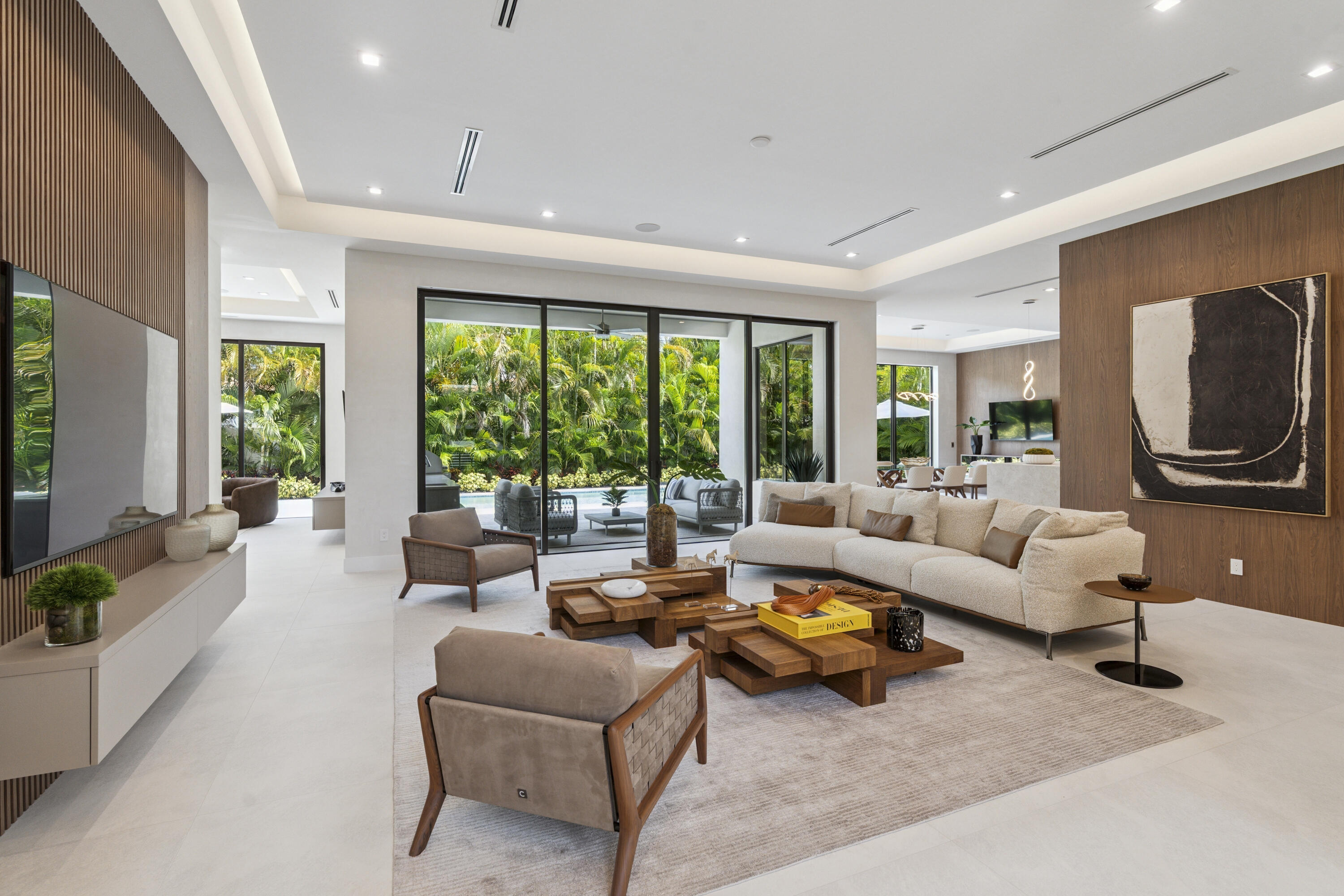 BOCA VILLAS - Residential