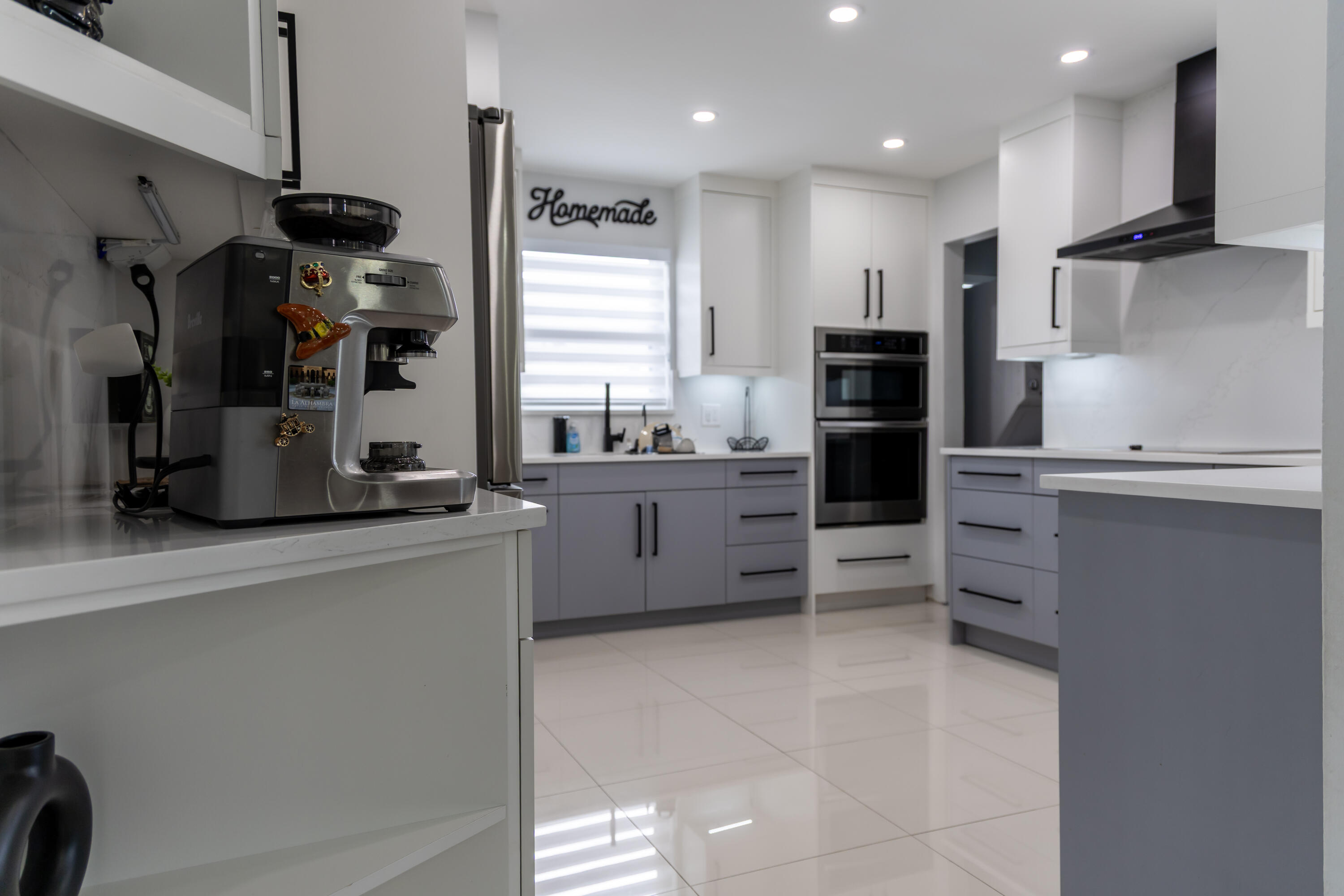 FOREST HILL VILLAGE 3 - Residential Lease