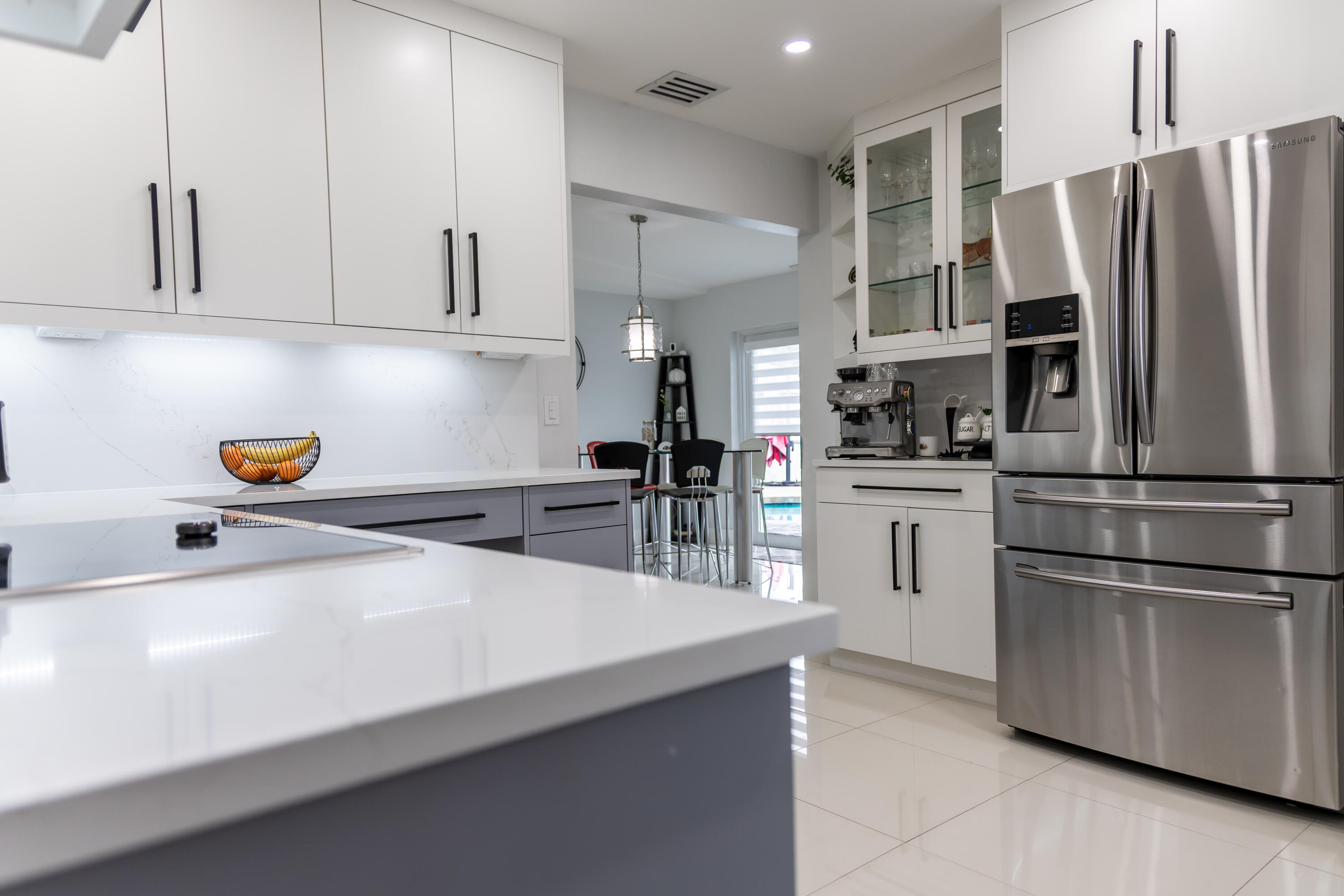 FOREST HILL VILLAGE 3 - Residential Lease