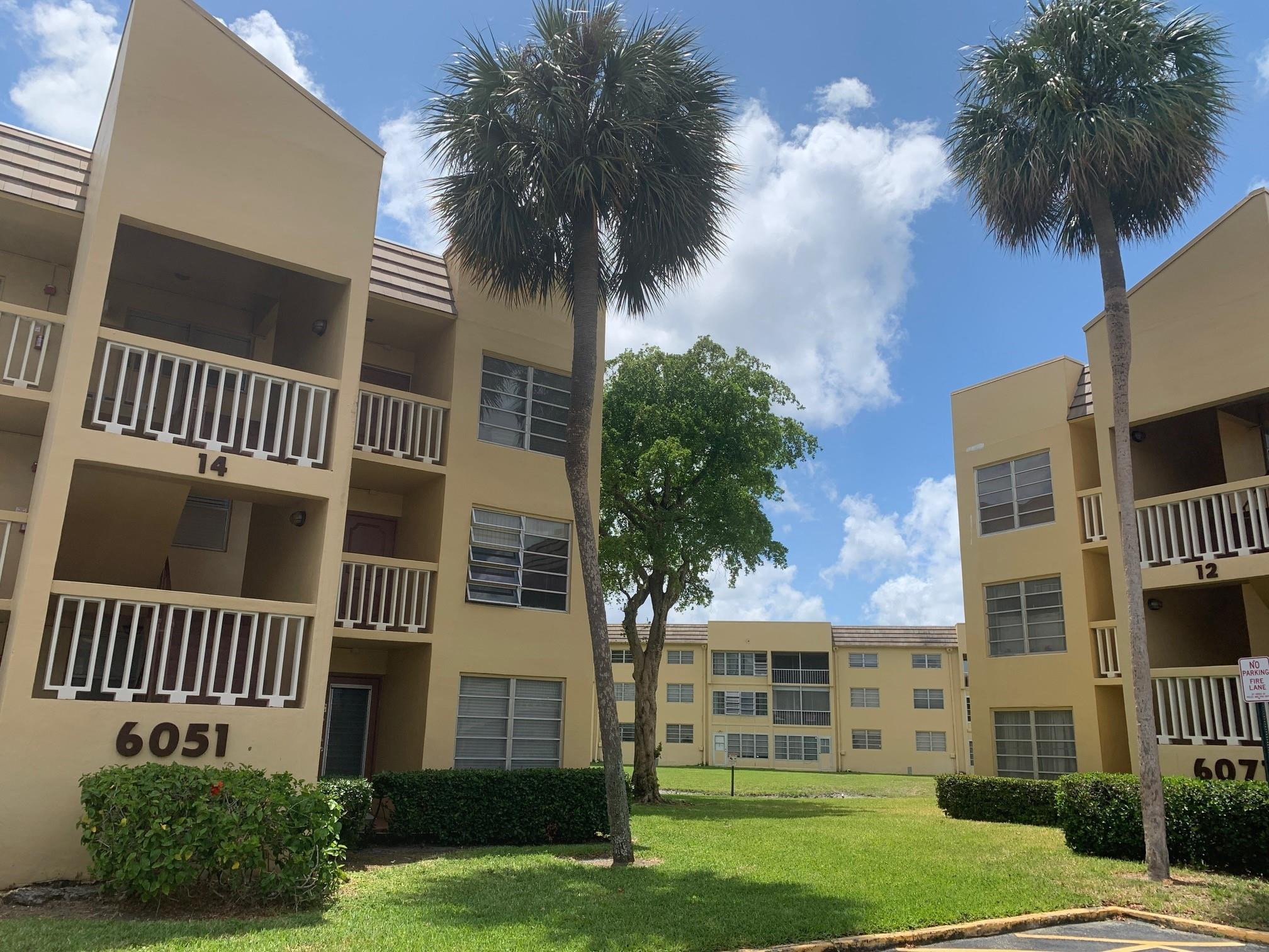 BERMUDA CLUB FIVE CONDO - Residential