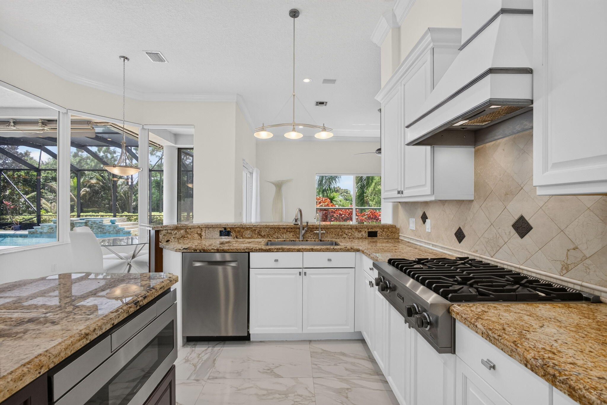 STONEWAL ESTATES - Residential