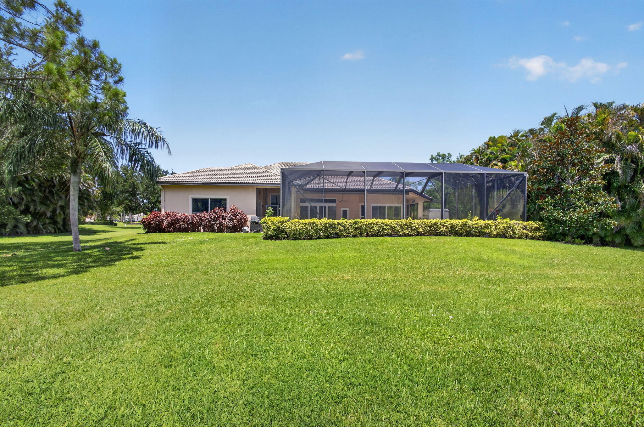 STONEWAL ESTATES - Residential