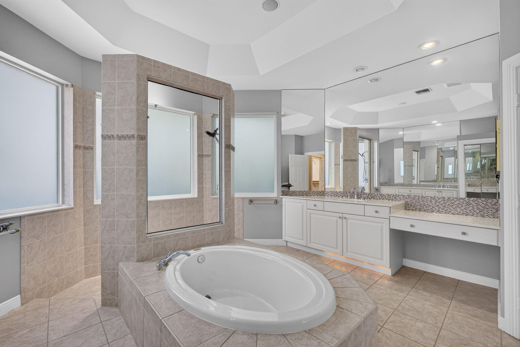 STONEWAL ESTATES - Residential