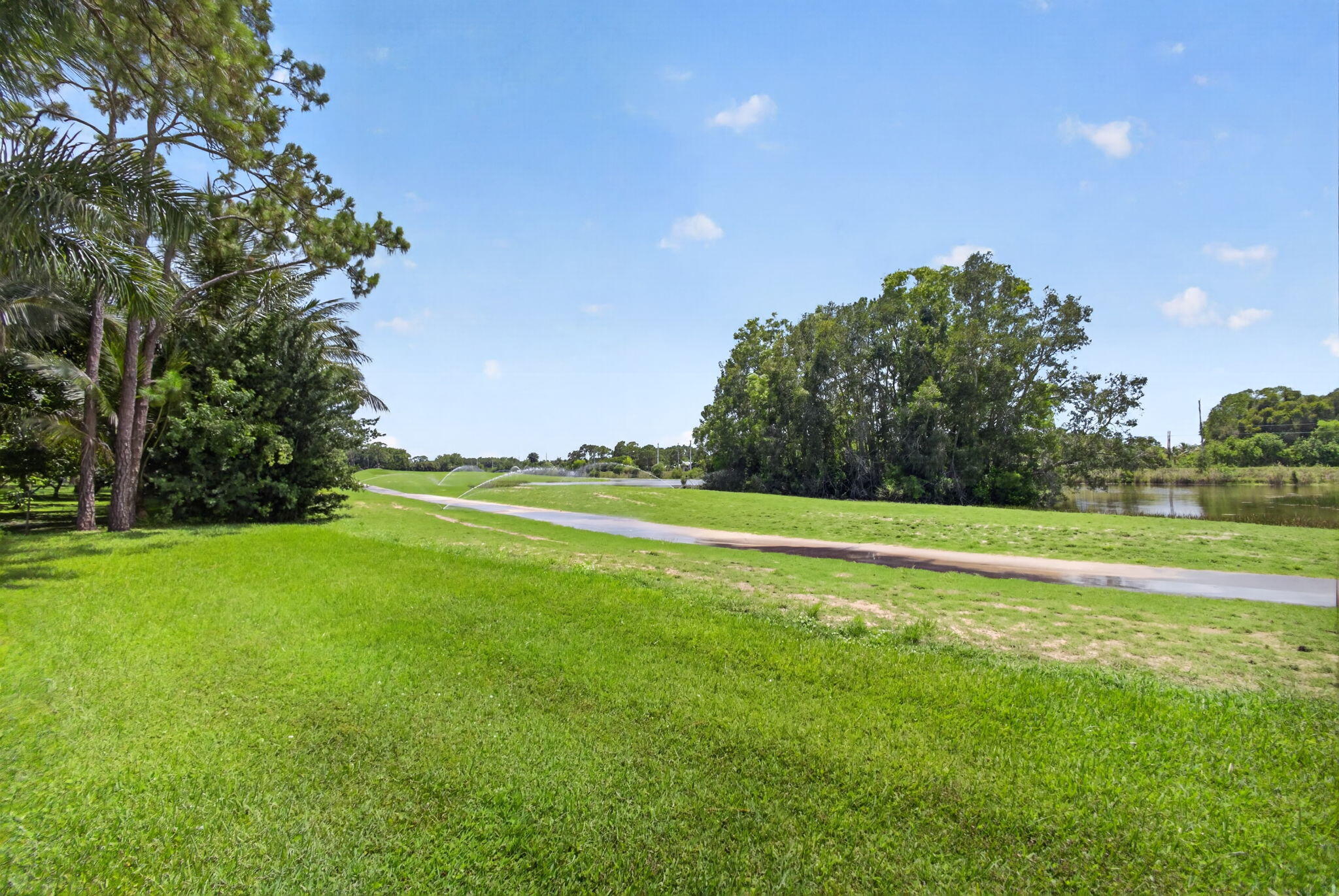 STONEWAL ESTATES - Residential