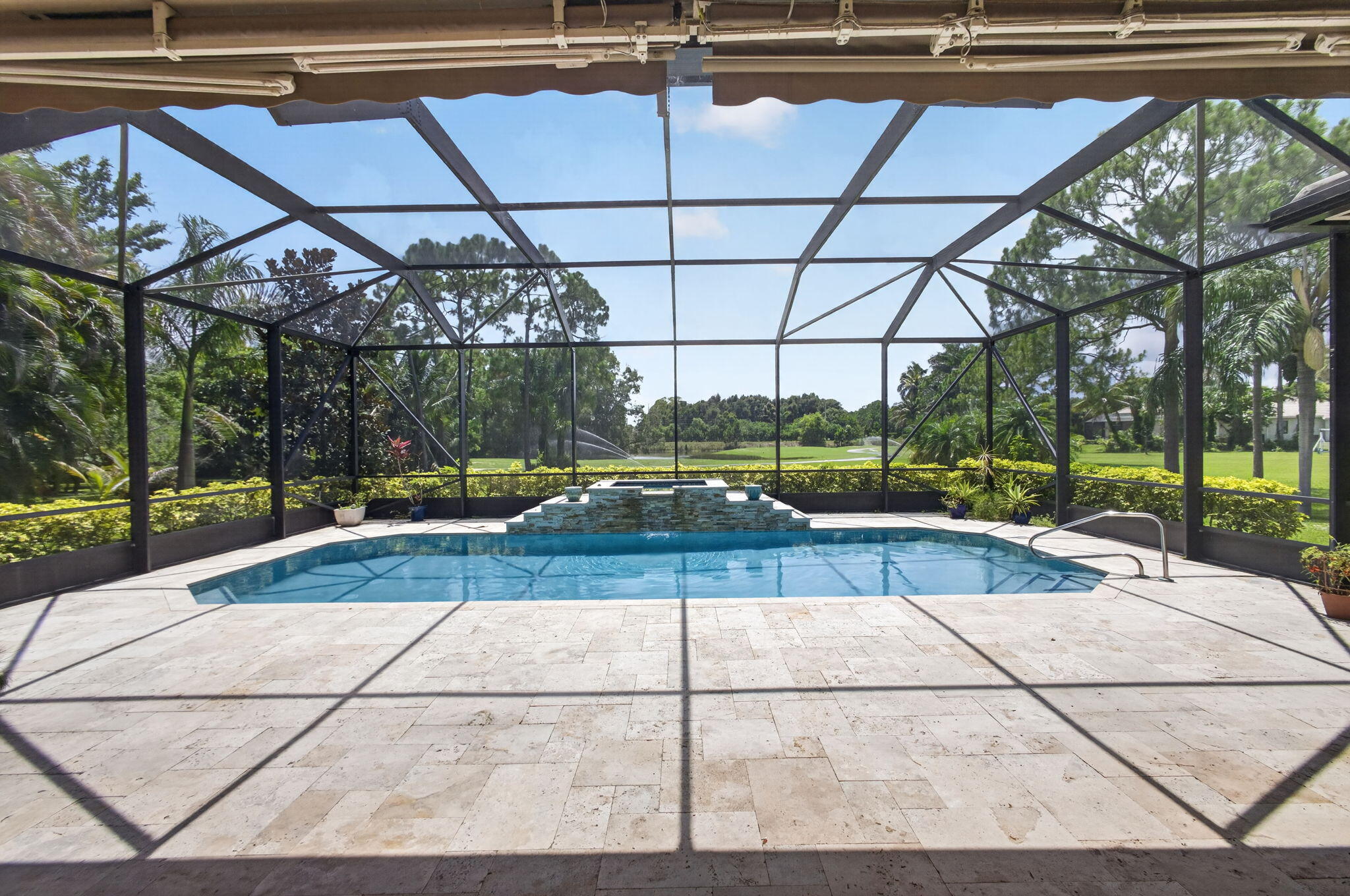 STONEWAL ESTATES - Residential