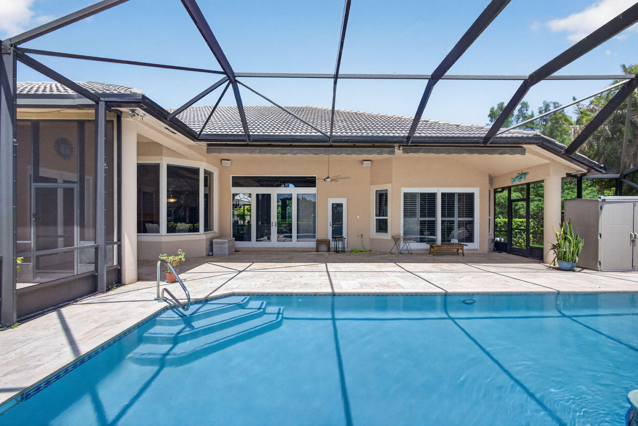 STONEWAL ESTATES - Residential