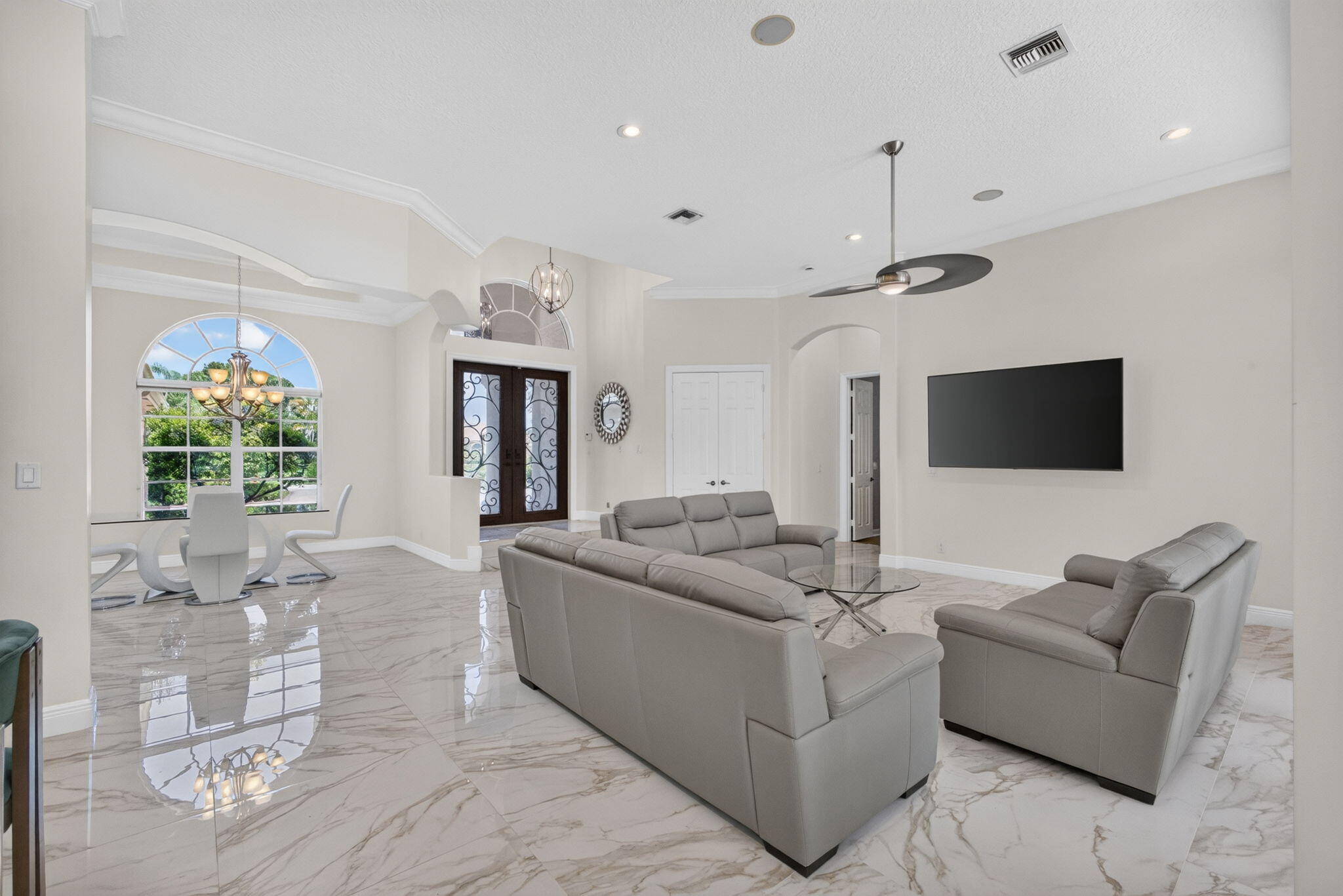STONEWAL ESTATES - Residential