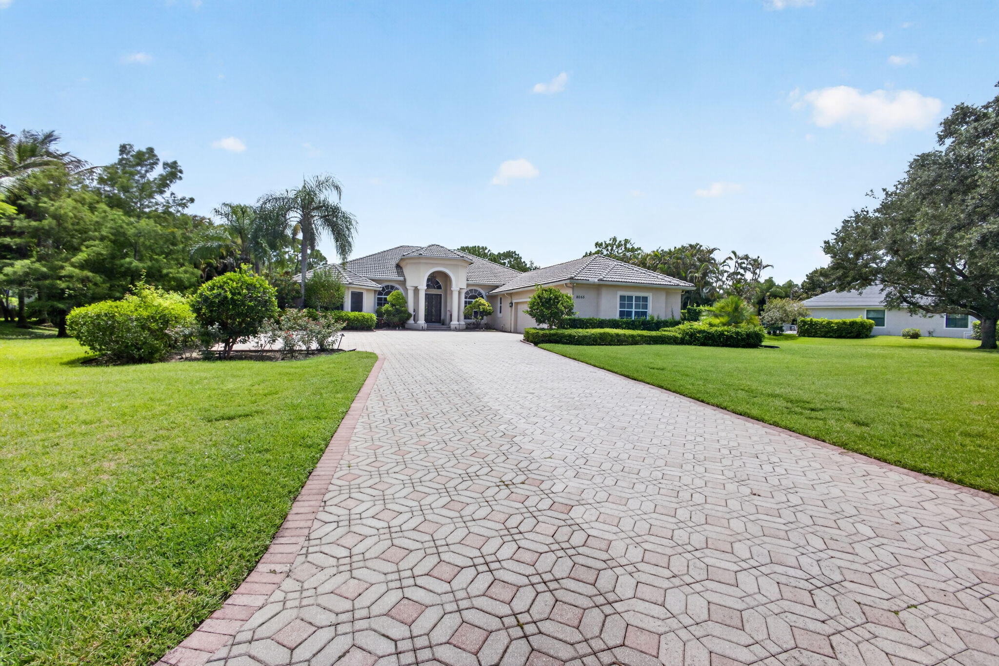 STONEWAL ESTATES - Residential