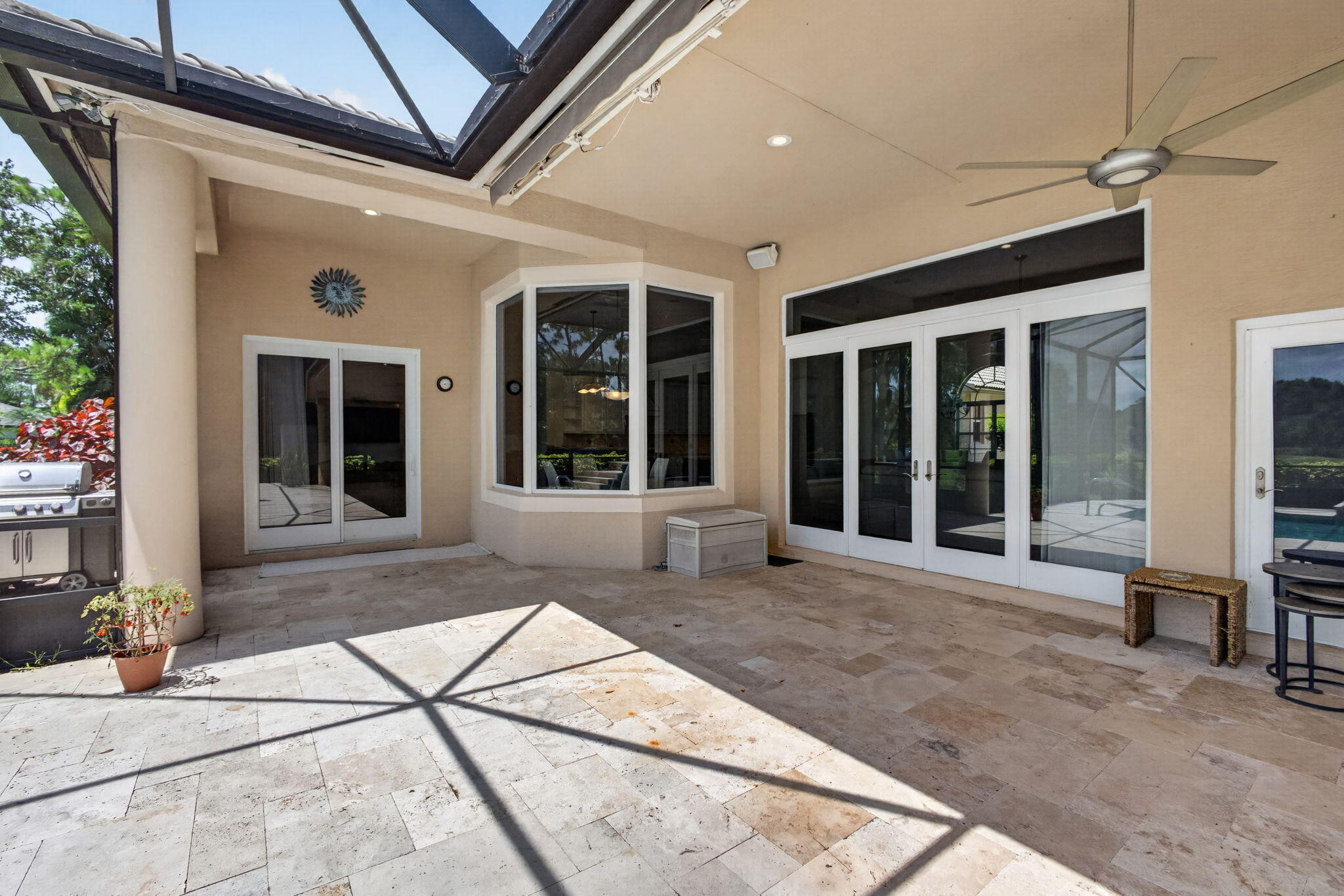 STONEWAL ESTATES - Residential