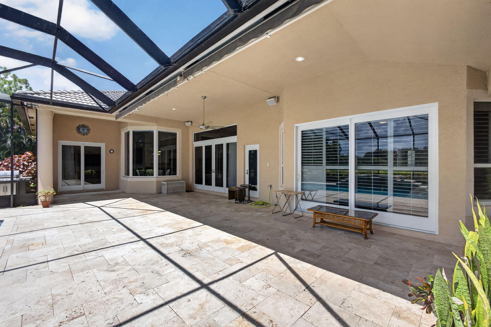 STONEWAL ESTATES - Residential