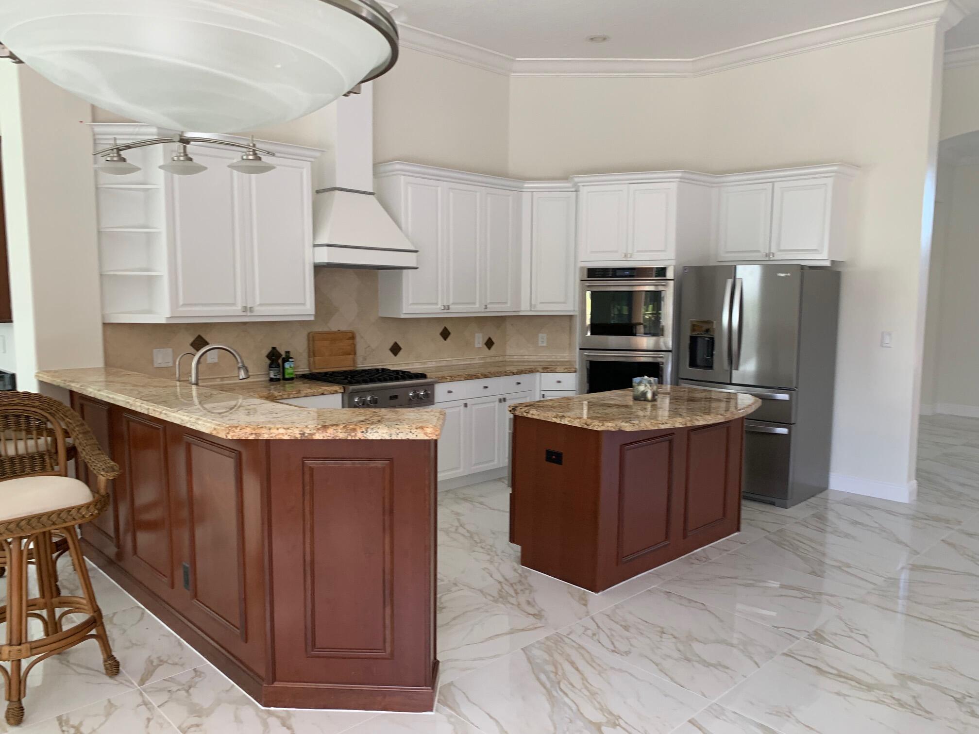 STONEWAL ESTATES - Residential