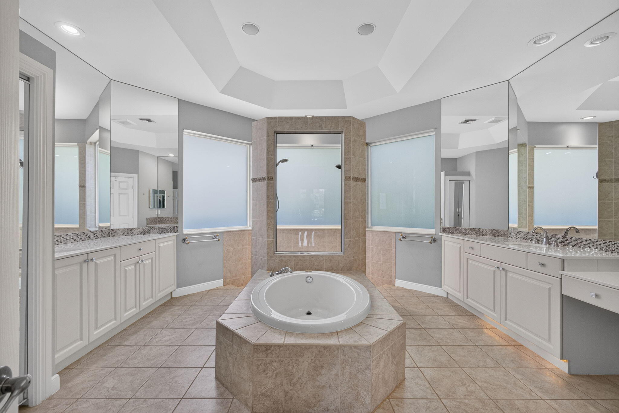 STONEWAL ESTATES - Residential