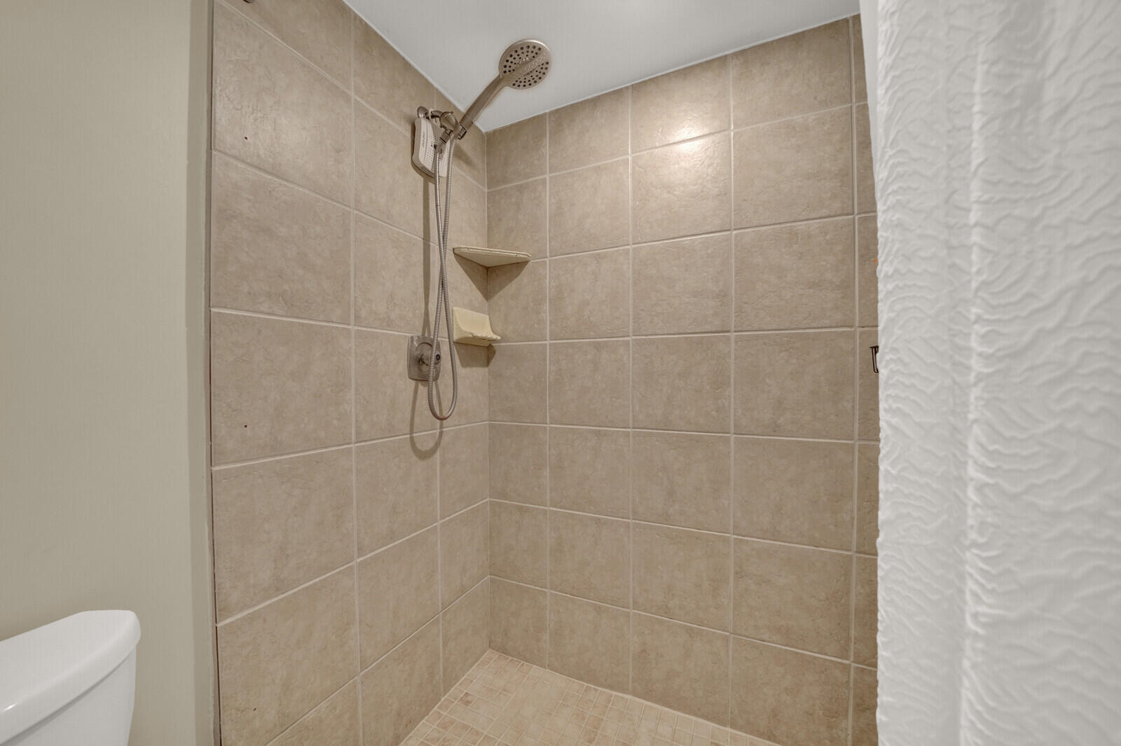 EASTWINDS AT CROSSWINDS CONDO - Residential
