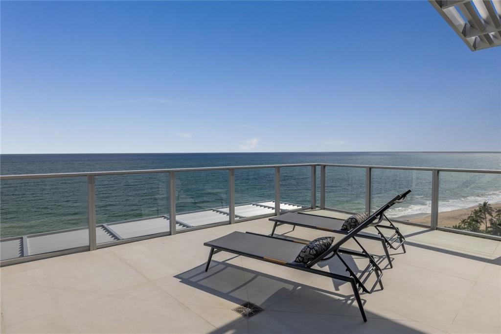 AUBERGE BEACH RESIDENCES - Residential