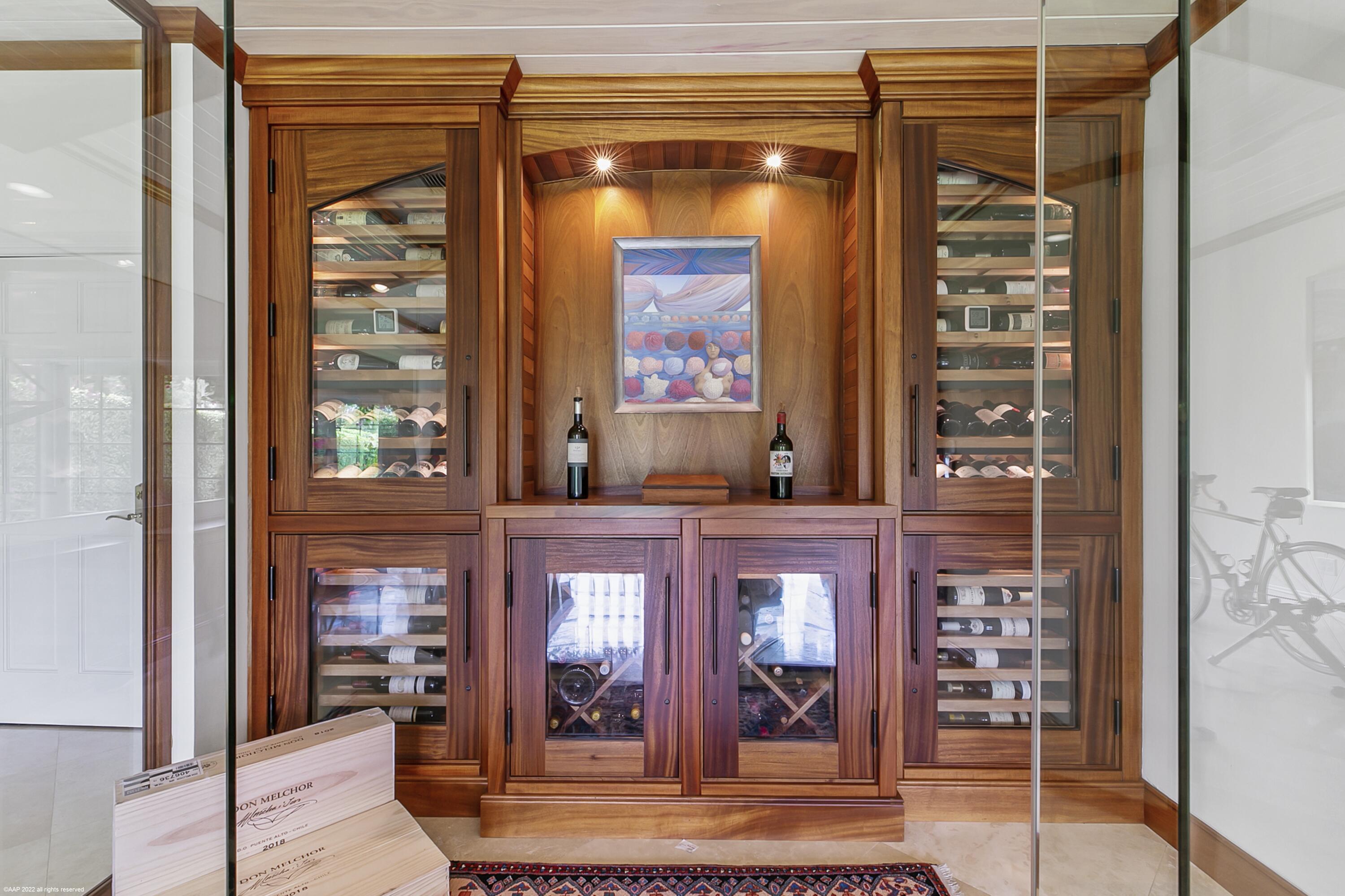 PALM BEACH POINT - Residential