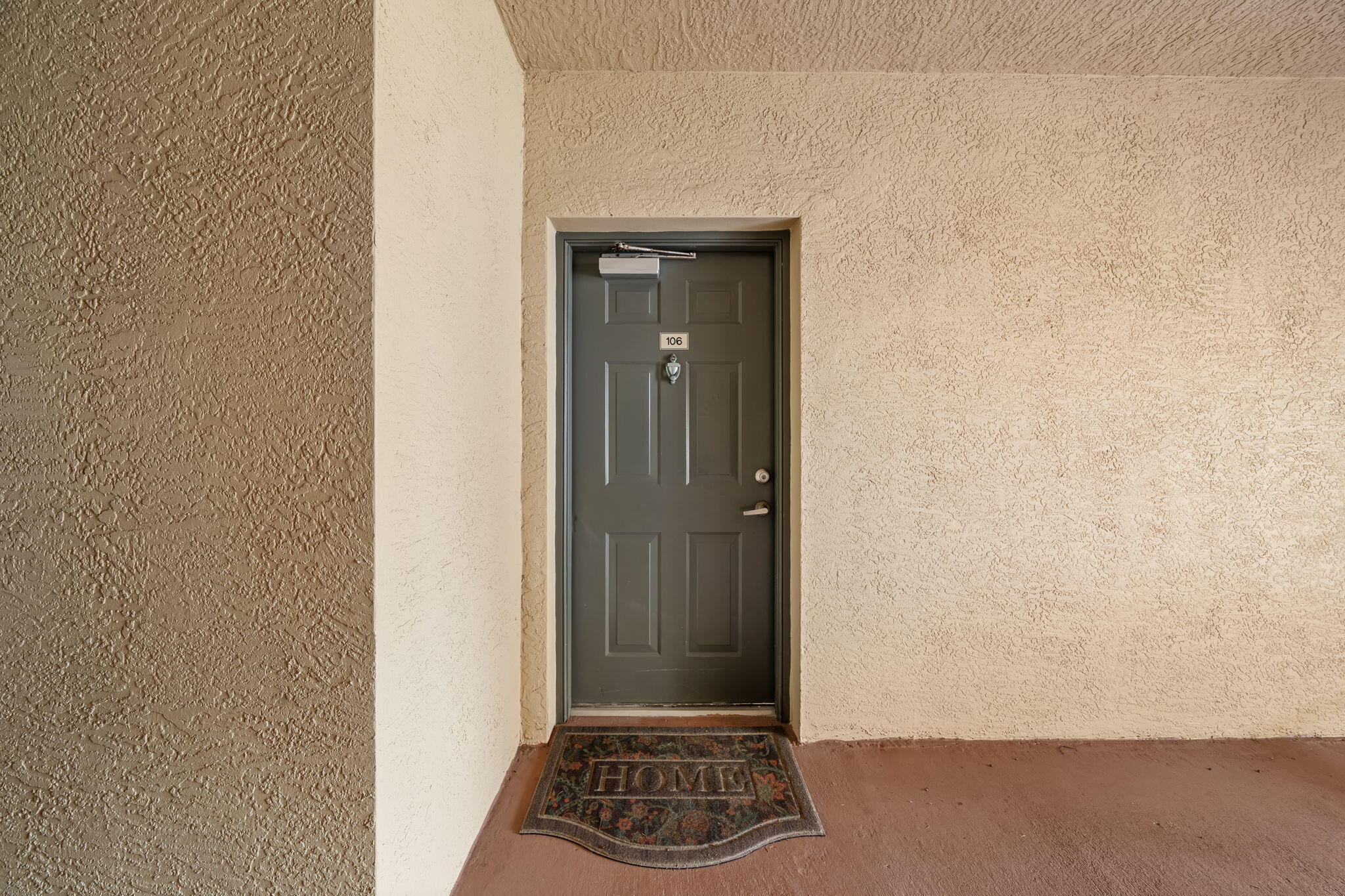 VILLAS AT EMERALD DUNES CONDO - Residential