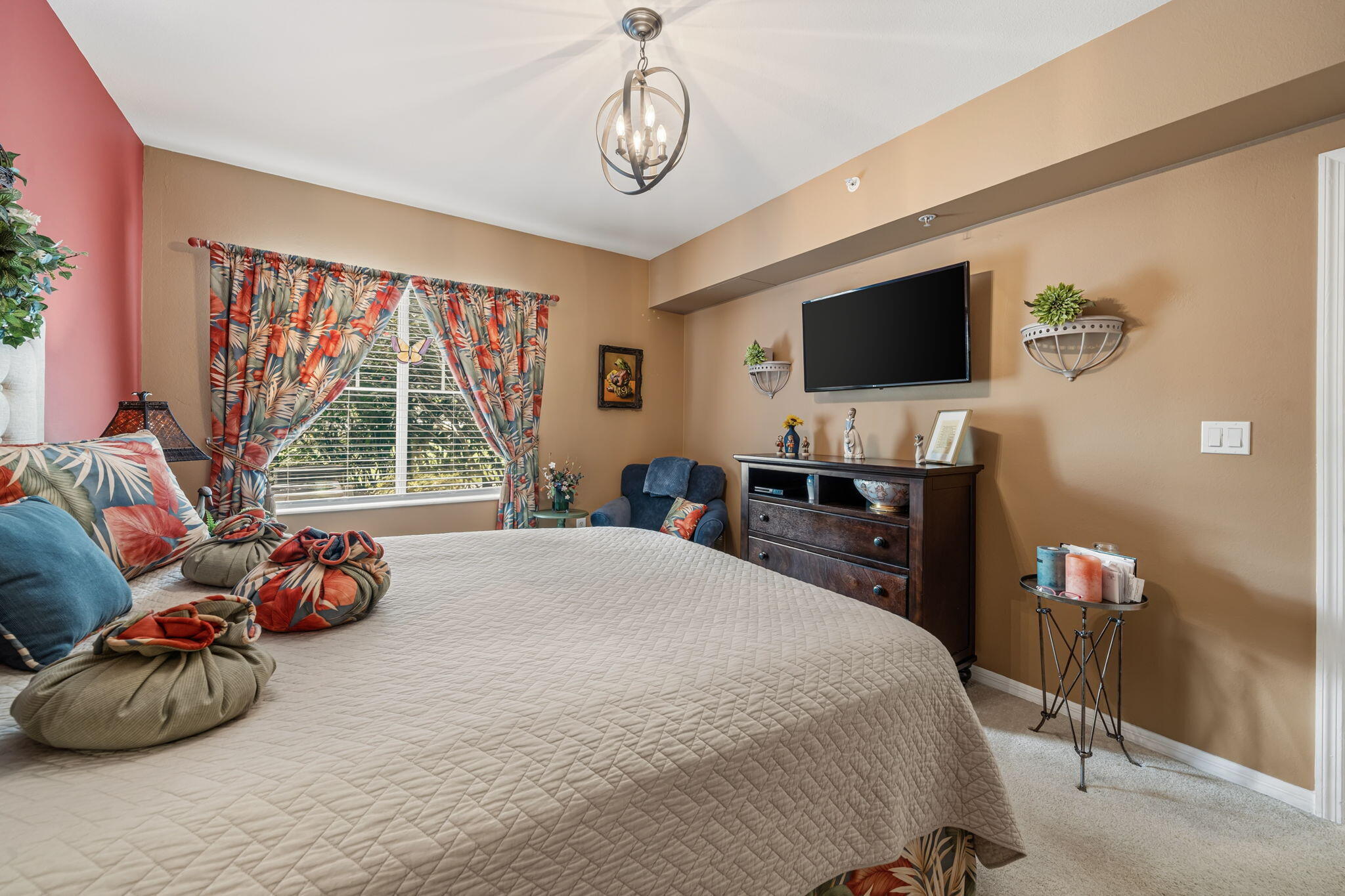 VILLAS AT EMERALD DUNES CONDO - Residential